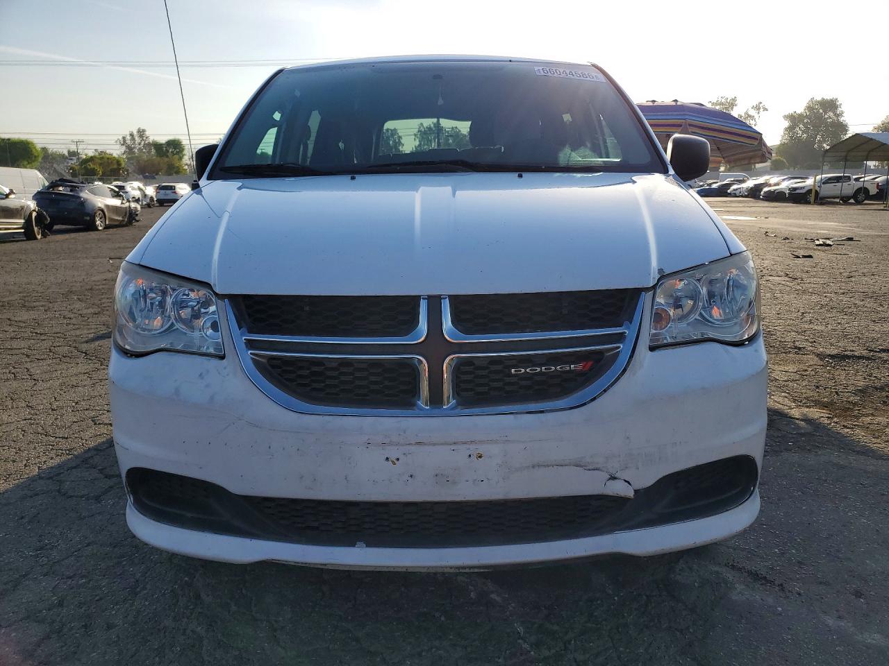 2015 Dodge Grand Caravan Se White vin: 2C7WDGBG6FR634237