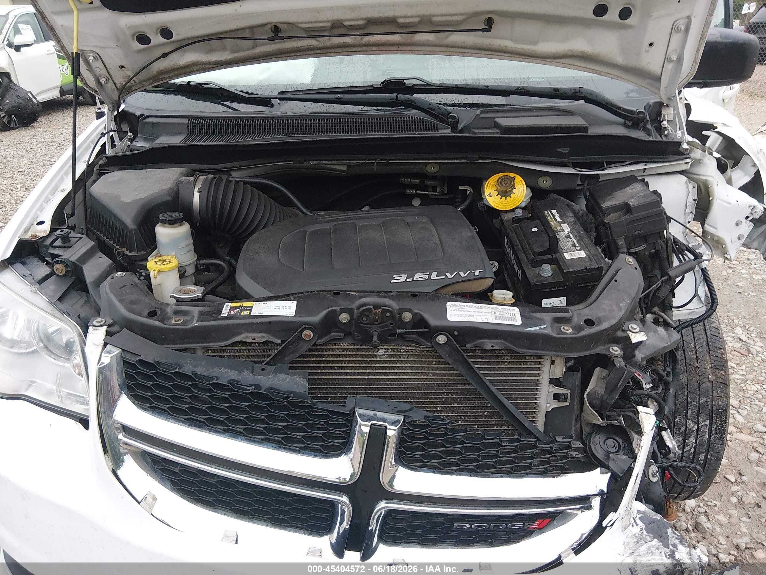 2015 Dodge Grand Caravan Se White vin: 2C7WDGBG8FR634384