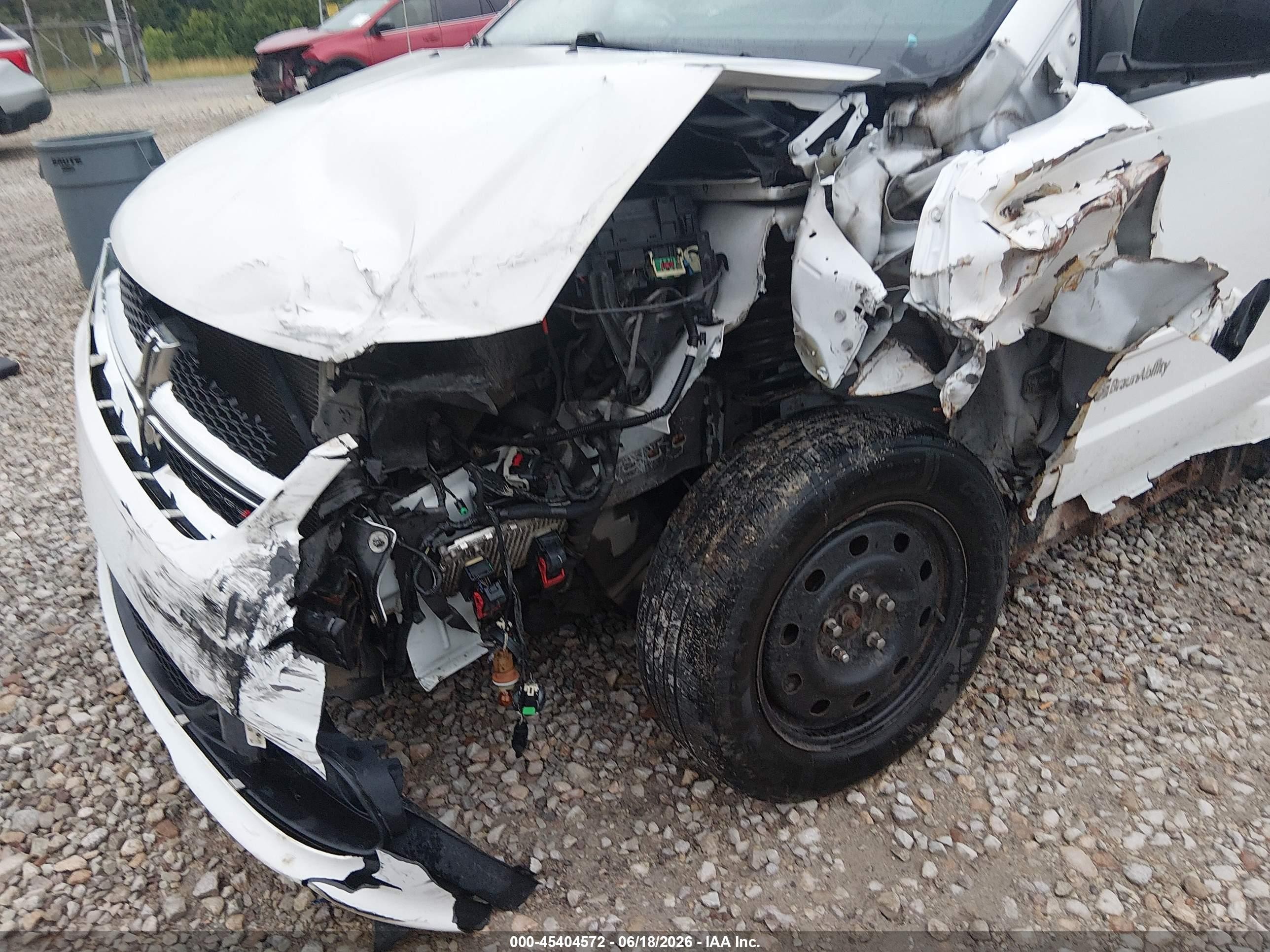 2015 Dodge Grand Caravan Se White vin: 2C7WDGBG8FR634384