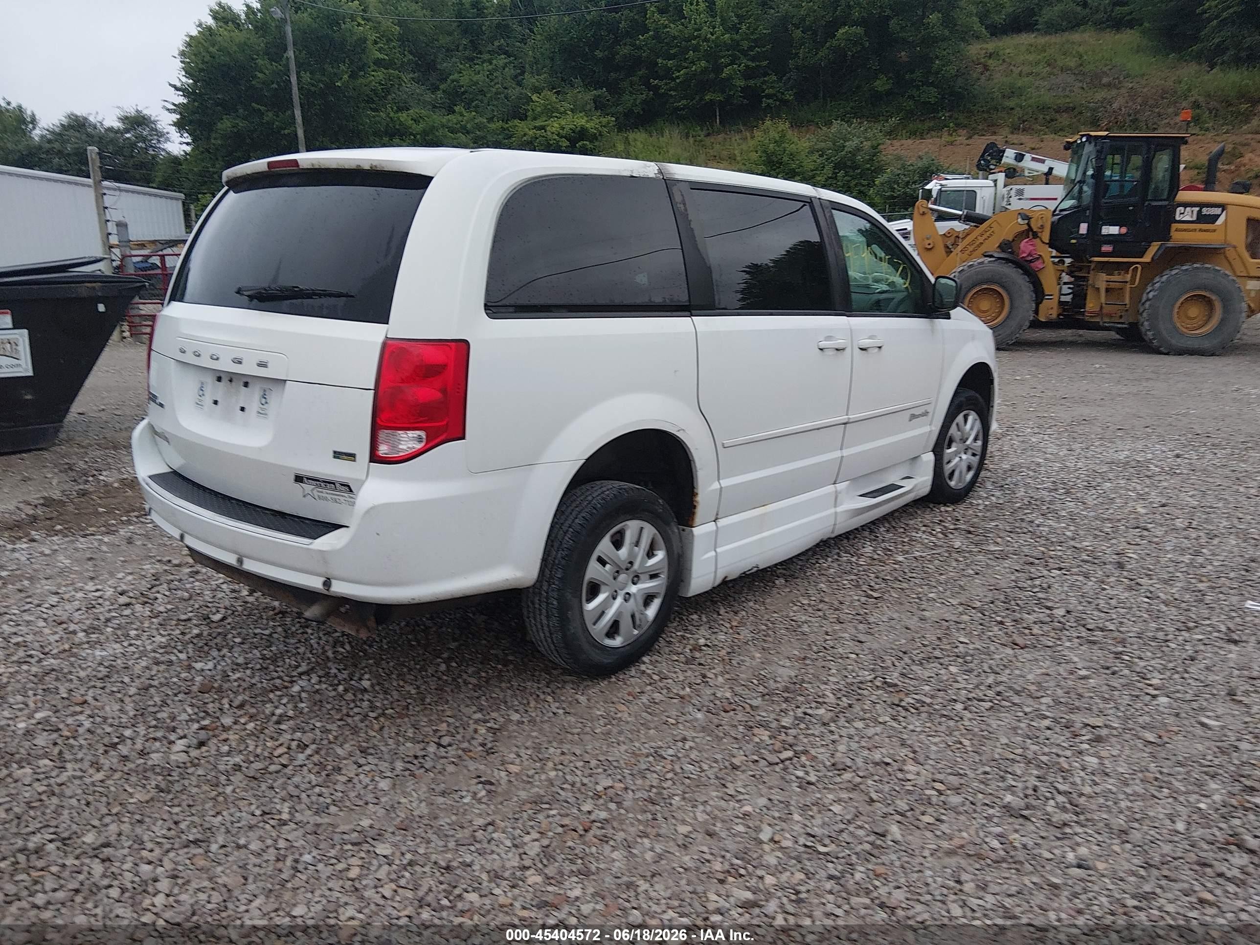 2015 Dodge Grand Caravan Se White vin: 2C7WDGBG8FR634384