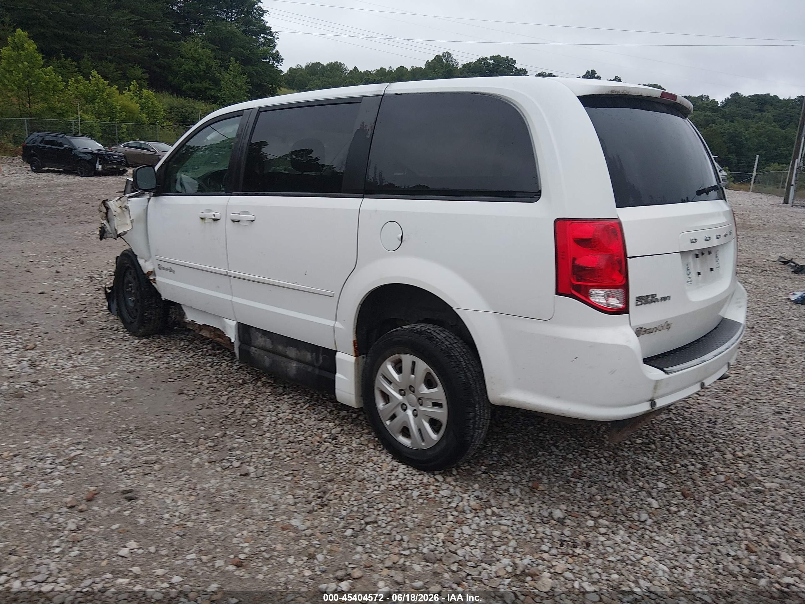 2015 Dodge Grand Caravan Se White vin: 2C7WDGBG8FR634384