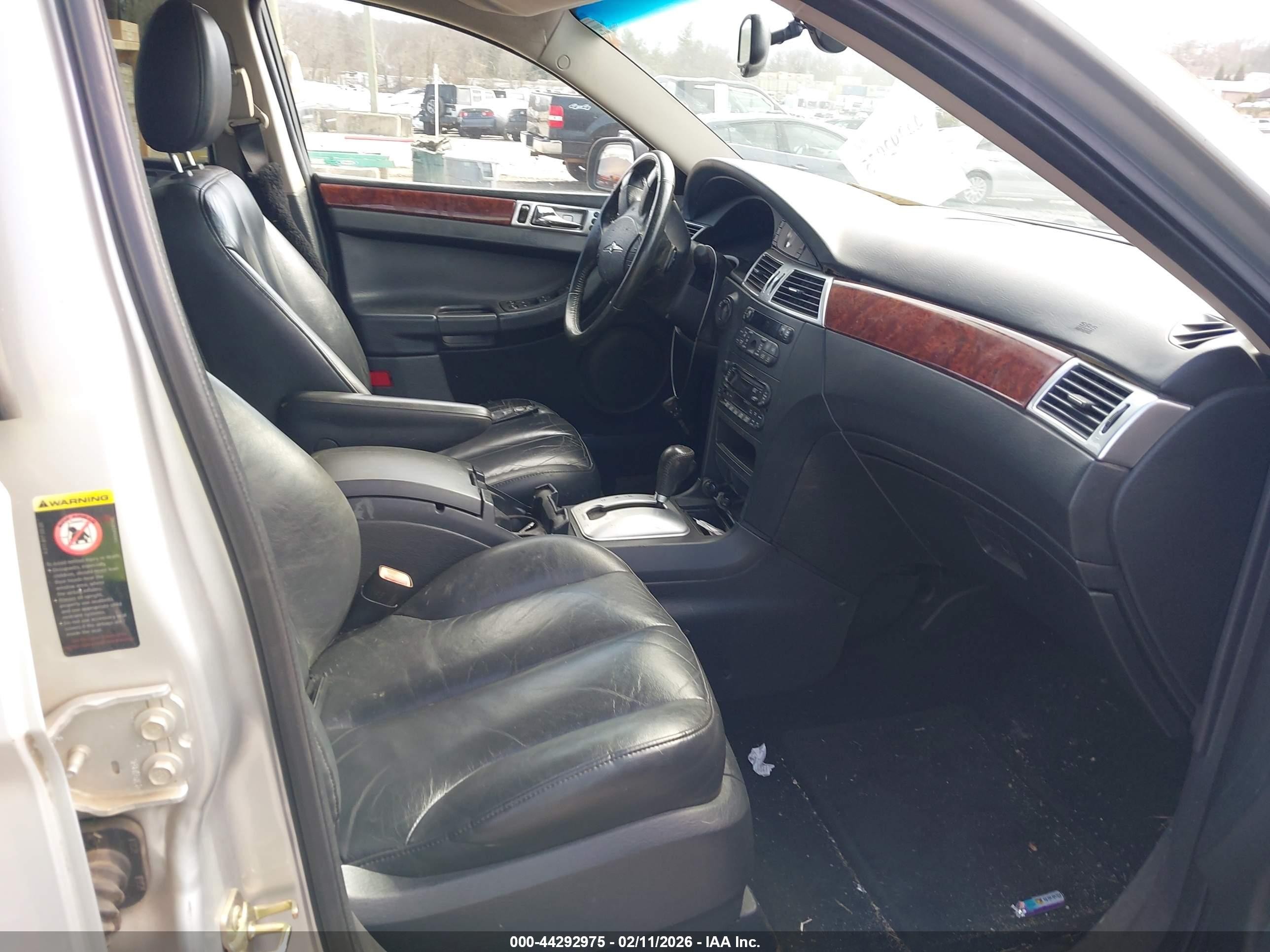 2004 Chrysler Pacifica   Silver vin: 2C8GF68424R302035