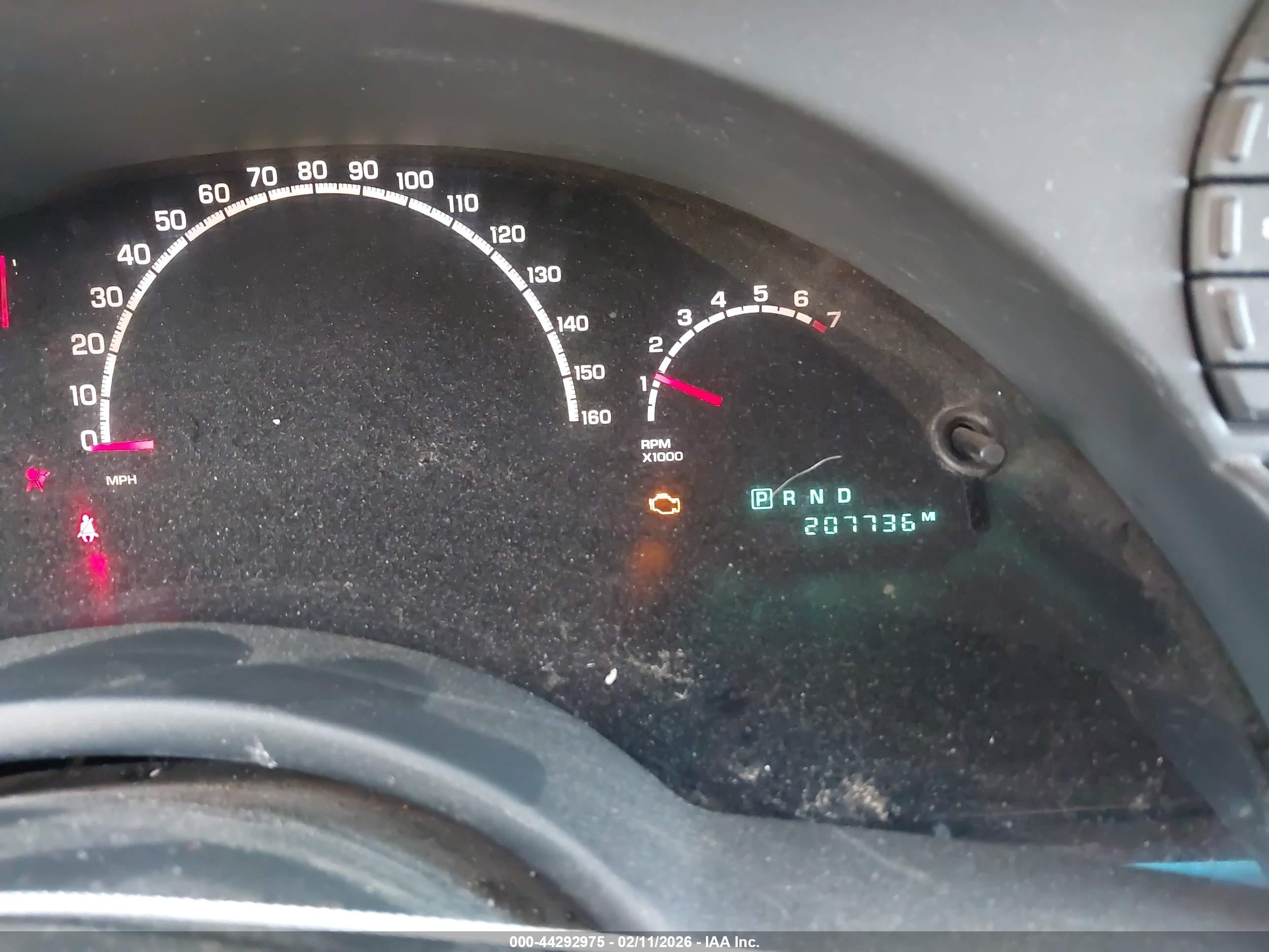 2004 Chrysler Pacifica   Silver vin: 2C8GF68424R302035