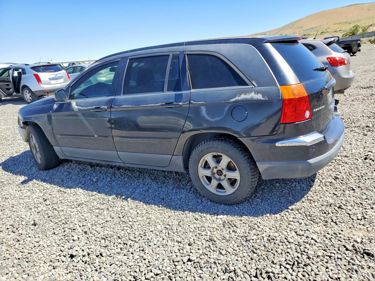 2004 Chrysler Pacifica Black vin: 2C8GF68434R175473