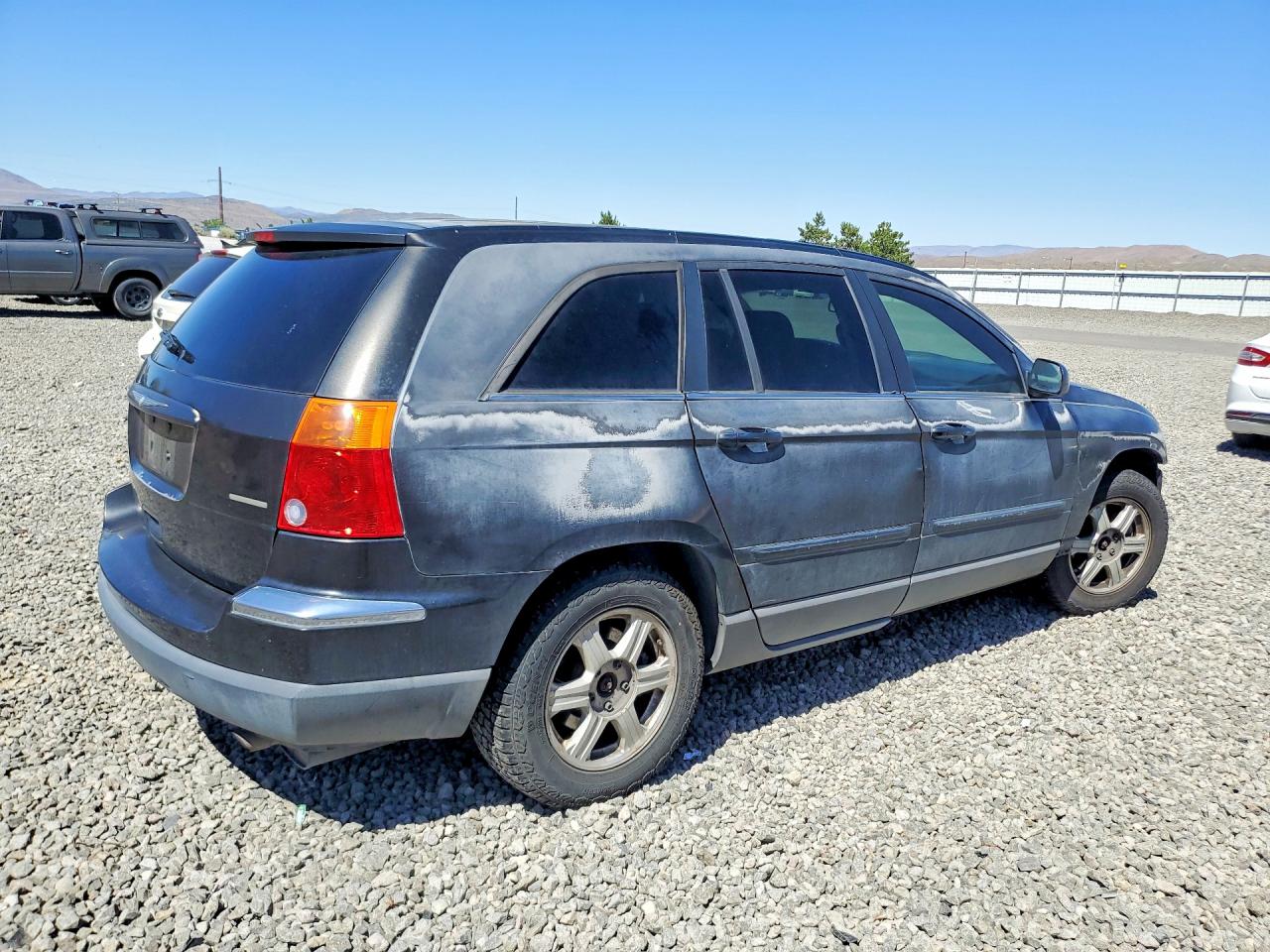 2004 Chrysler Pacifica Black vin: 2C8GF68434R175473