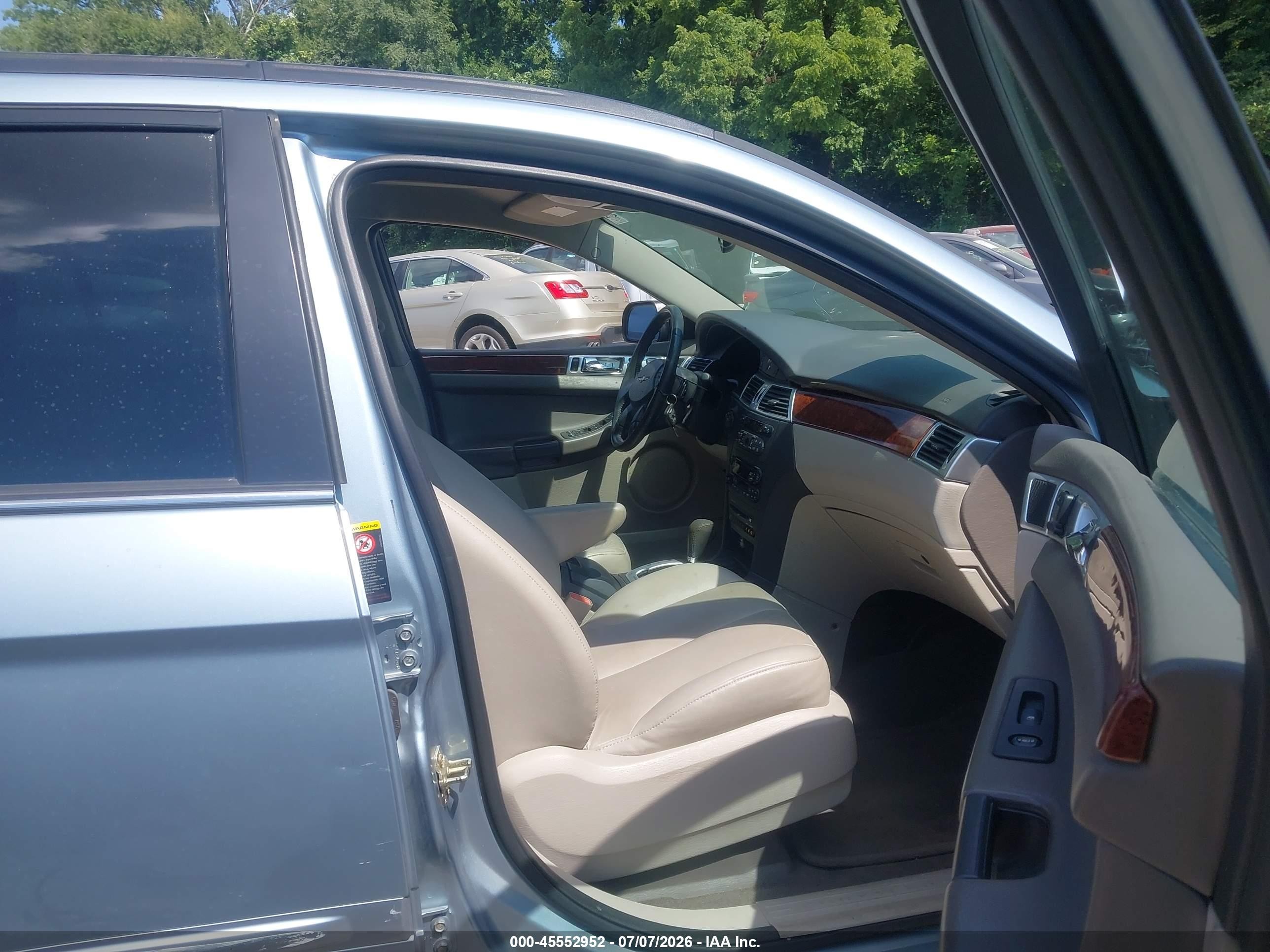 2004 Chrysler Pacifica   Blue vin: 2C8GF68444R331410