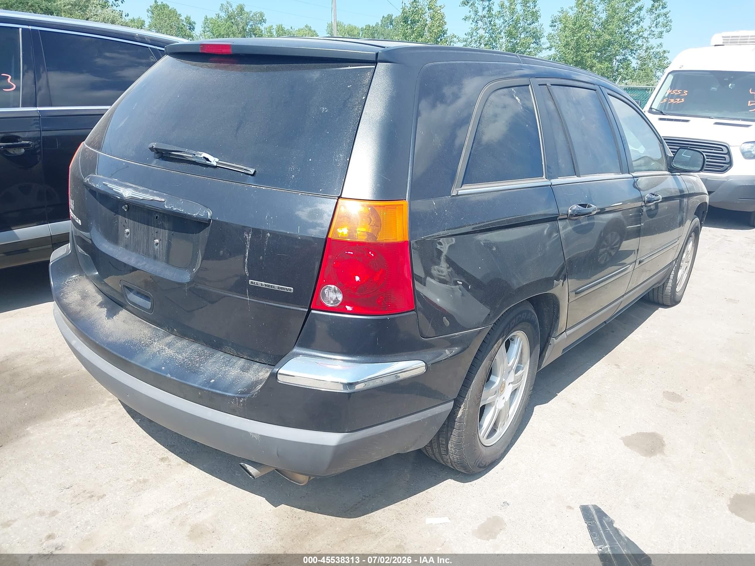 2004 Chrysler Pacifica   Black vin: 2C8GF68454R329892