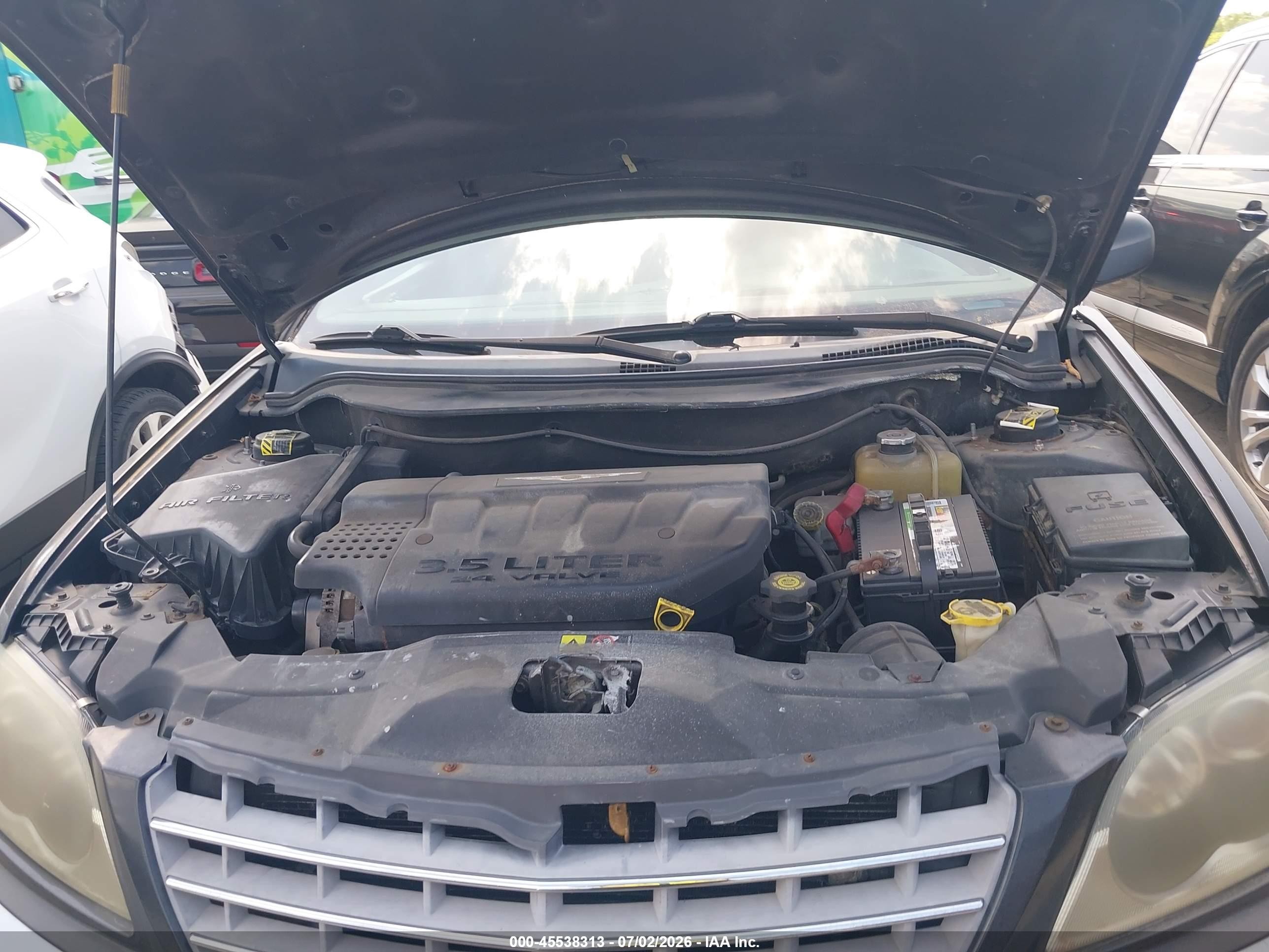 2004 Chrysler Pacifica   Black vin: 2C8GF68454R329892