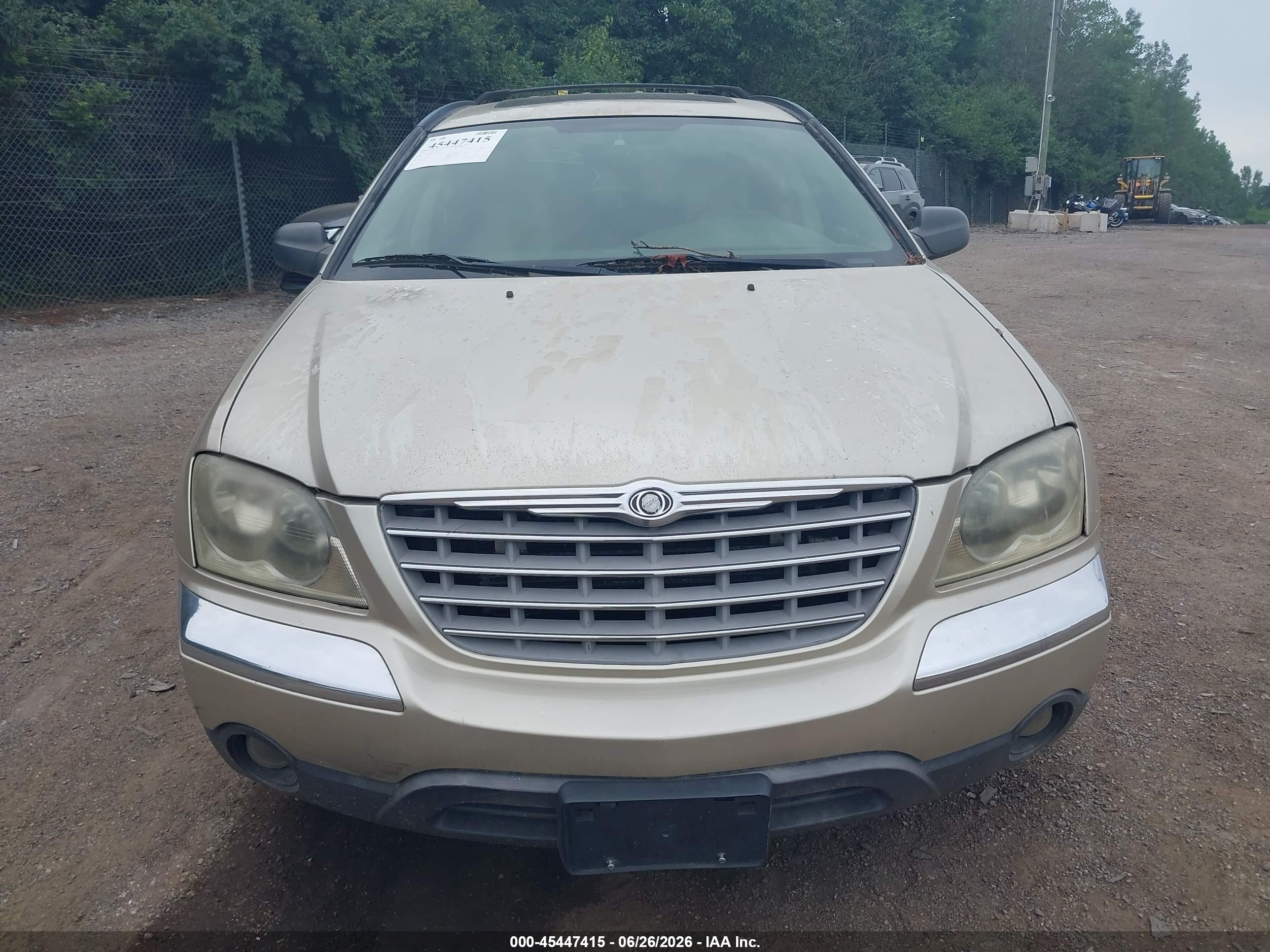 2005 Chrysler Pacifica Touring Gold vin: 2C8GF68455R261174