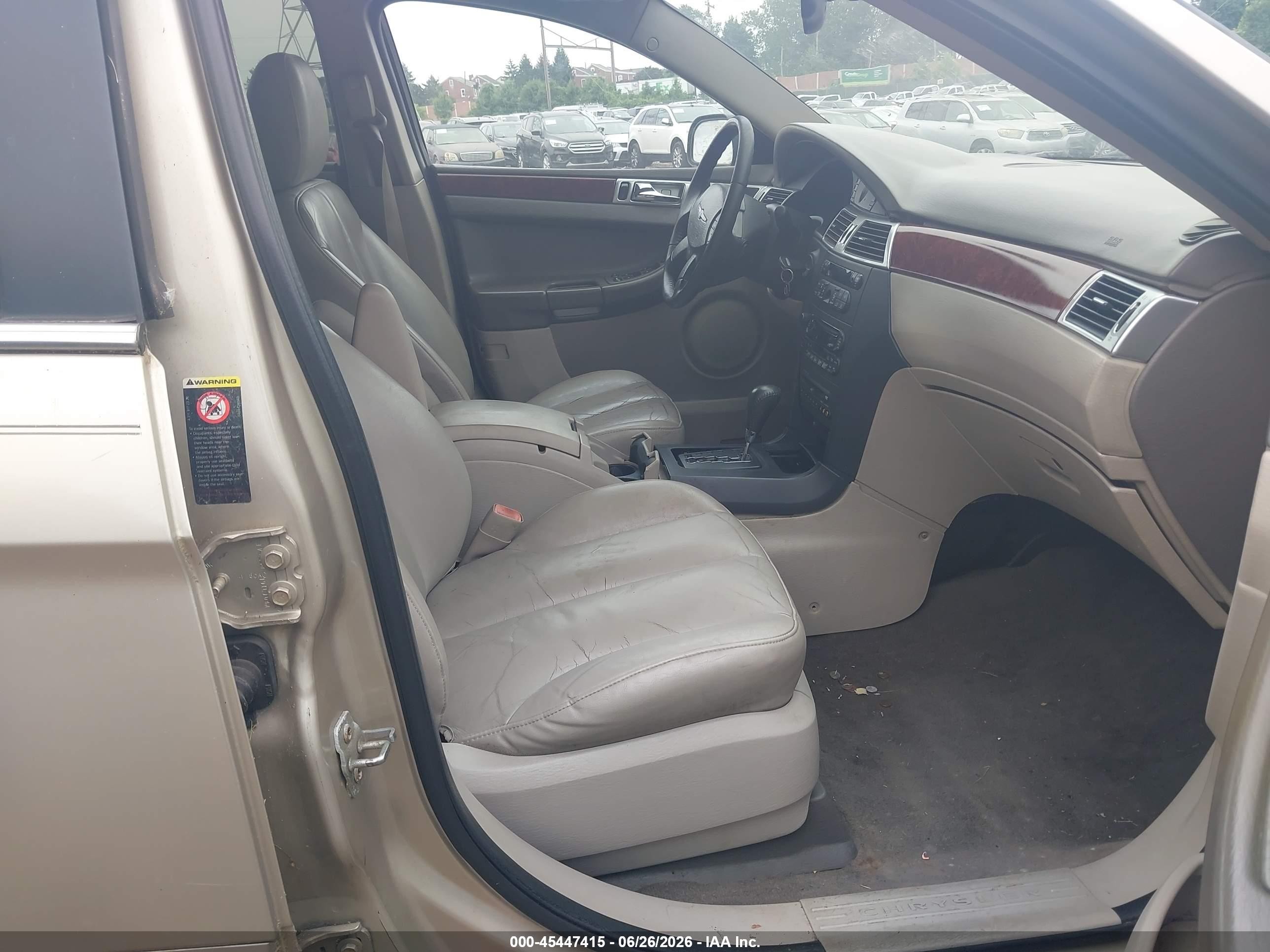 2005 Chrysler Pacifica Touring Gold vin: 2C8GF68455R261174