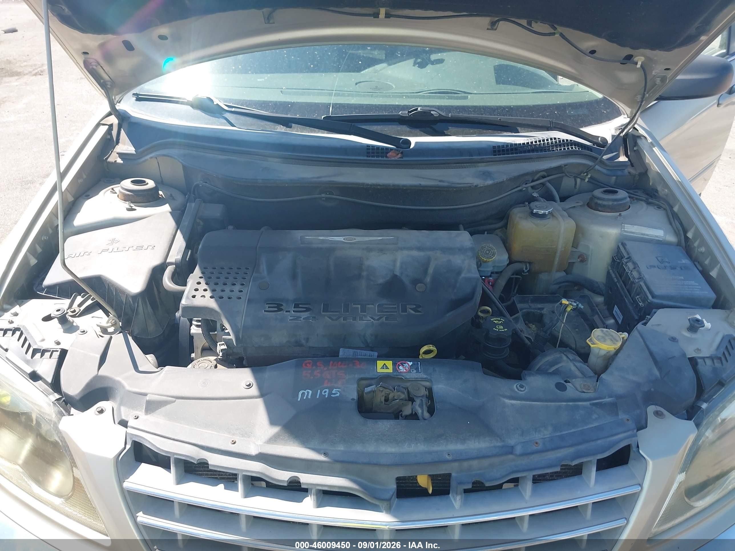 2005 Chrysler Pacifica Touring Gold vin: 2C8GF68455R307893
