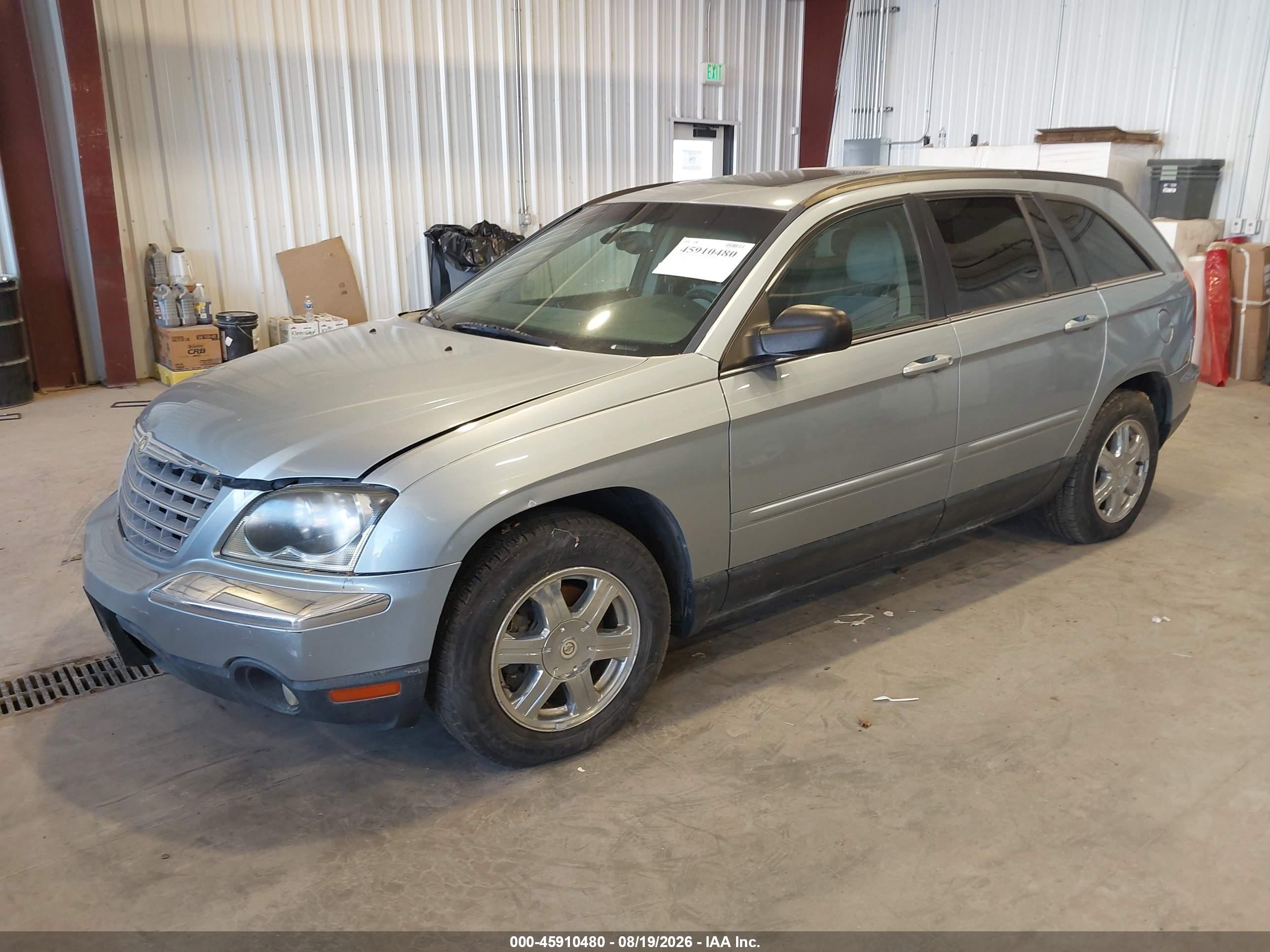 2004 Chrysler Pacifica   Серый vin: 2C8GF68464R618814