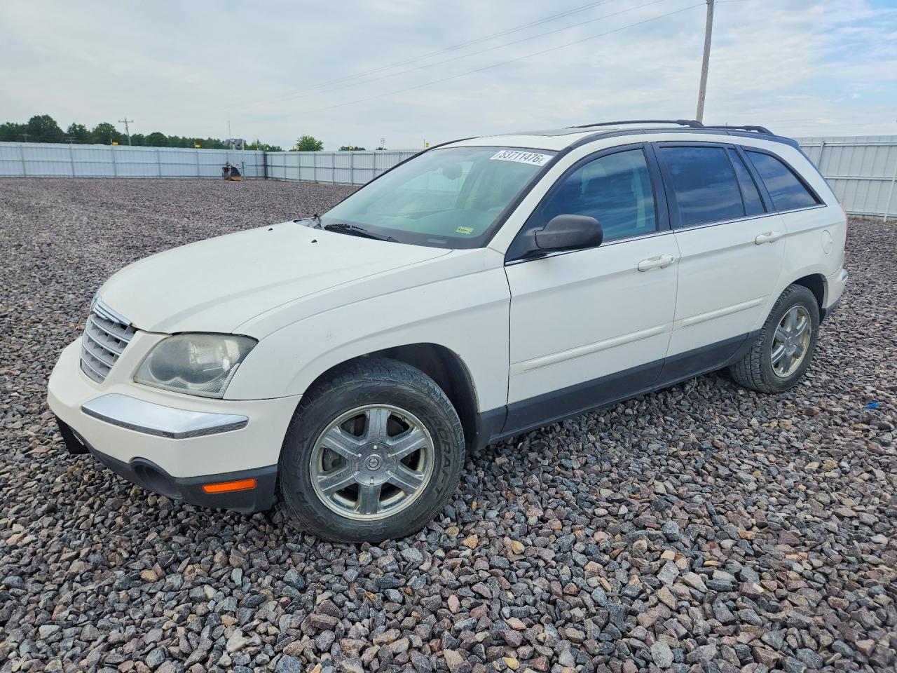 2005 Chrysler Pacifica Touring White vin: 2C8GF68465R445474