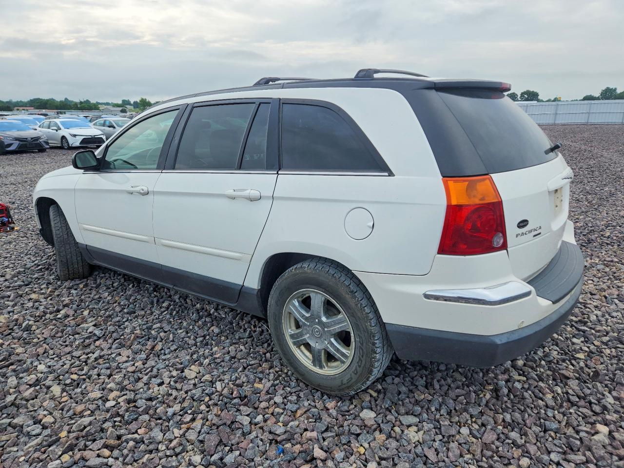 2005 Chrysler Pacifica Touring Белый vin: 2C8GF68465R445474