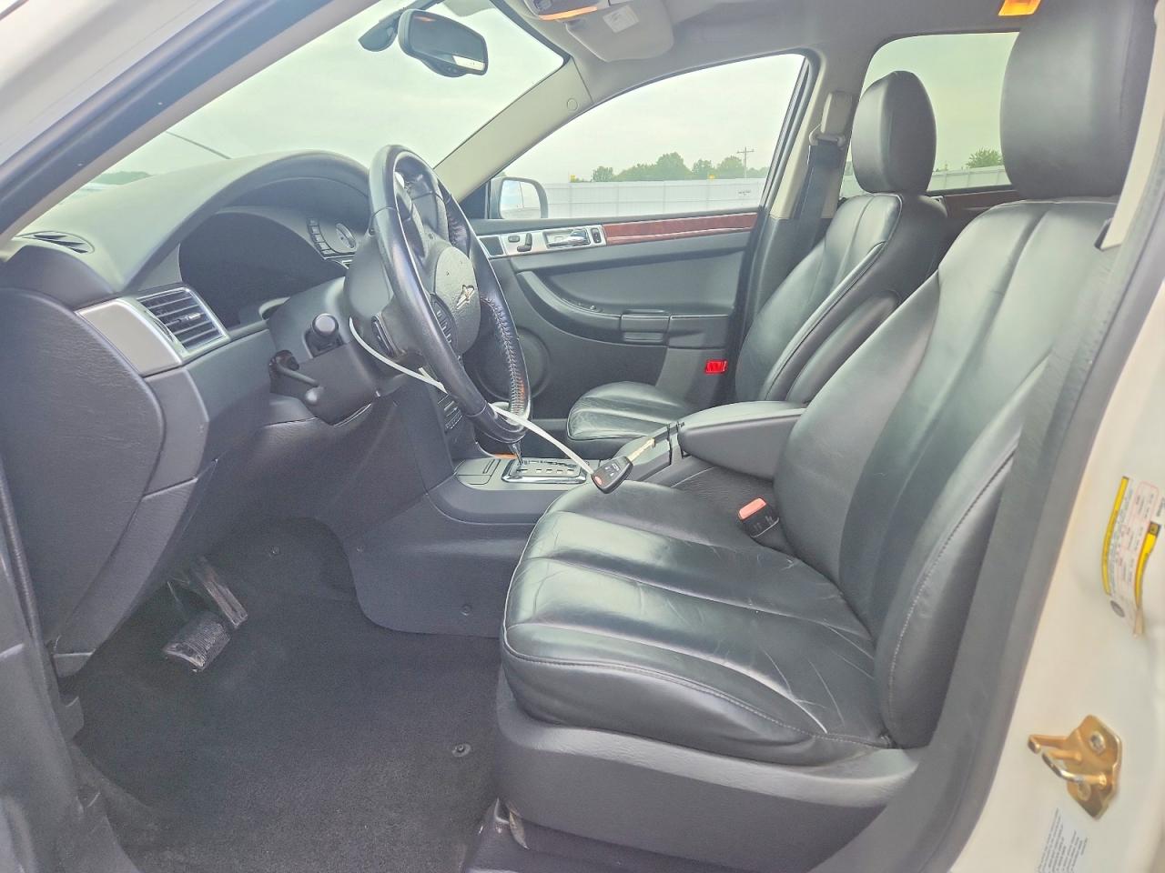2005 Chrysler Pacifica Touring Белый vin: 2C8GF68465R445474