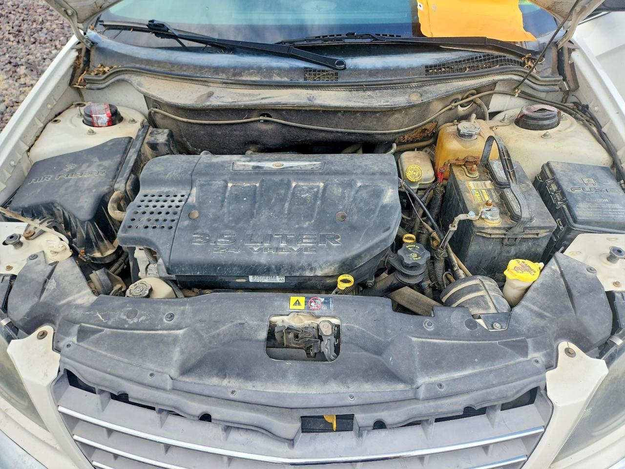 2005 Chrysler Pacifica Touring Белый vin: 2C8GF68465R445474
