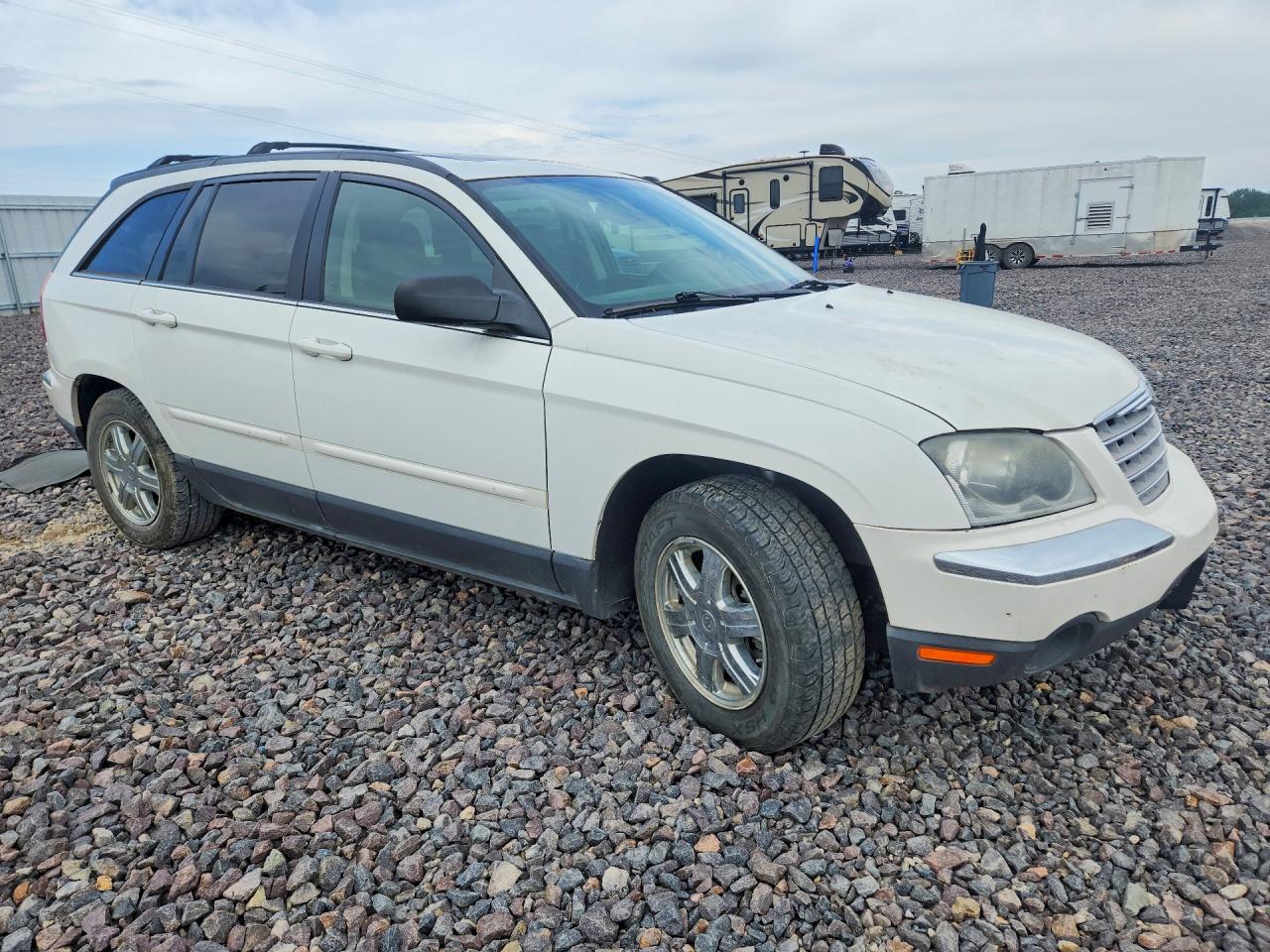 2005 Chrysler Pacifica Touring Белый vin: 2C8GF68465R445474