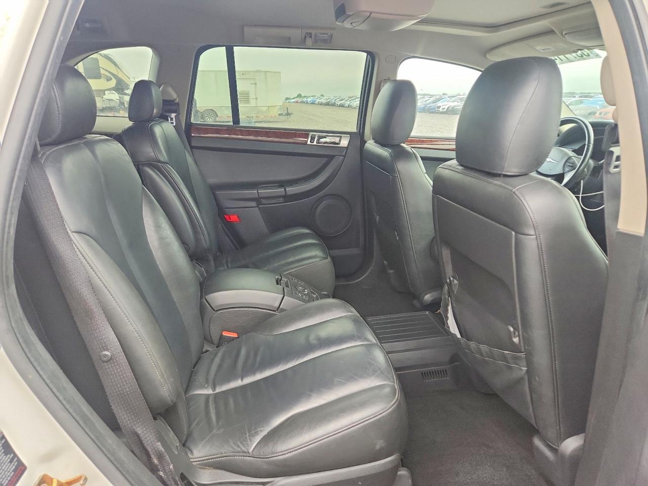 2005 Chrysler Pacifica Touring Белый vin: 2C8GF68465R445474
