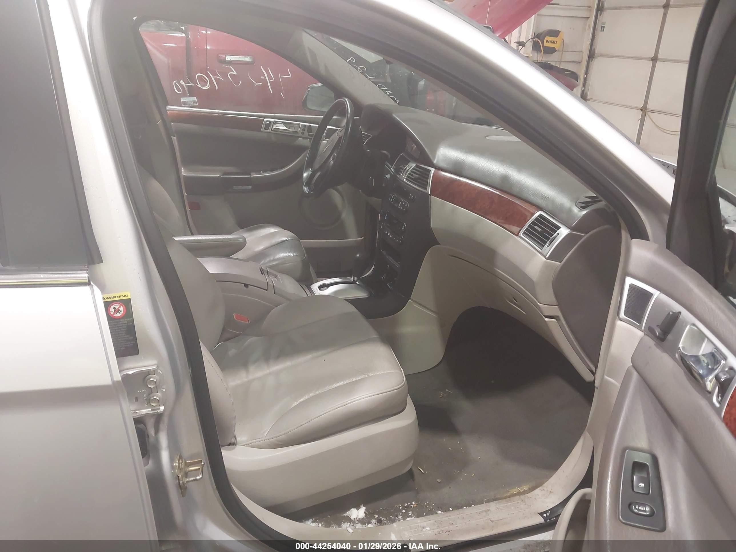 2004 Chrysler Pacifica   Silver vin: 2C8GF68474R628560