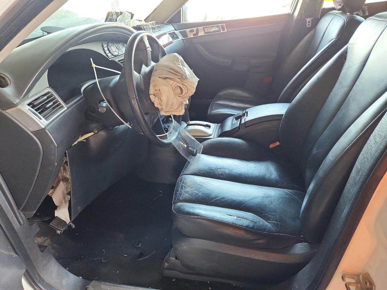 2005 Chrysler Pacifica Touring White vin: 2C8GF68495R664705