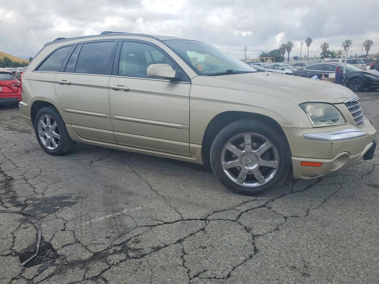 2005 Chrysler Pacifica Limited Gold vin: 2C8GF78475R272067