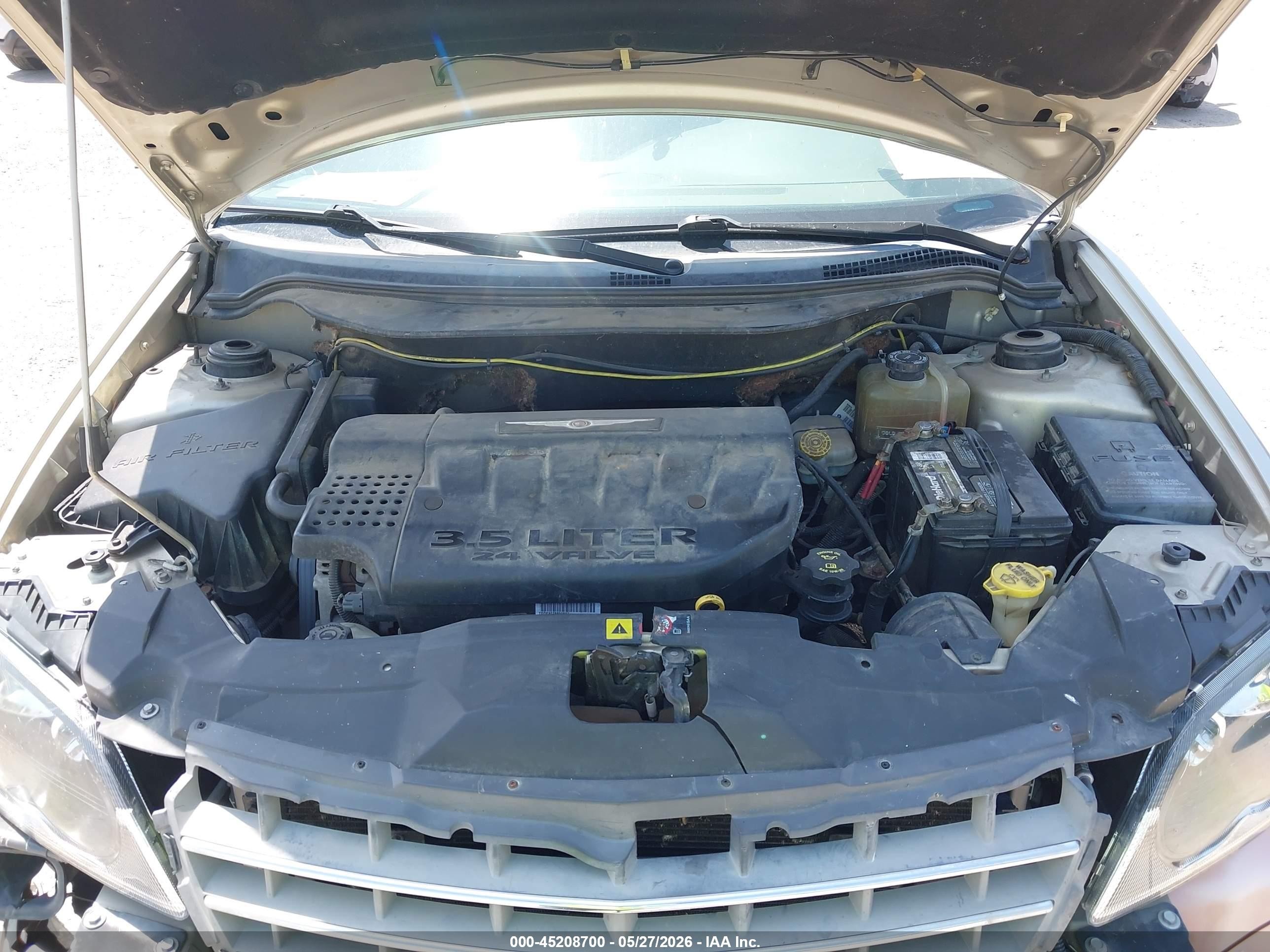 2005 Chrysler Pacifica Limited Beige vin: 2C8GF78475R539143
