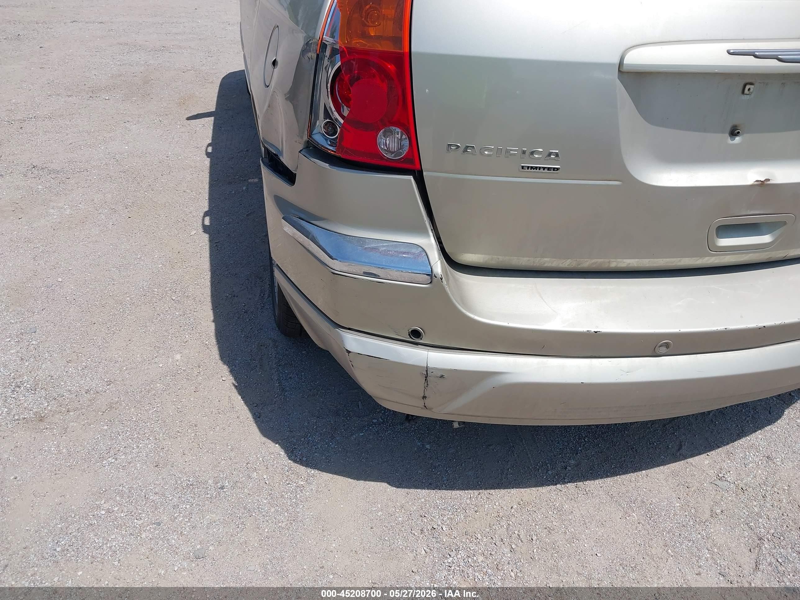 2005 Chrysler Pacifica Limited Beige vin: 2C8GF78475R539143