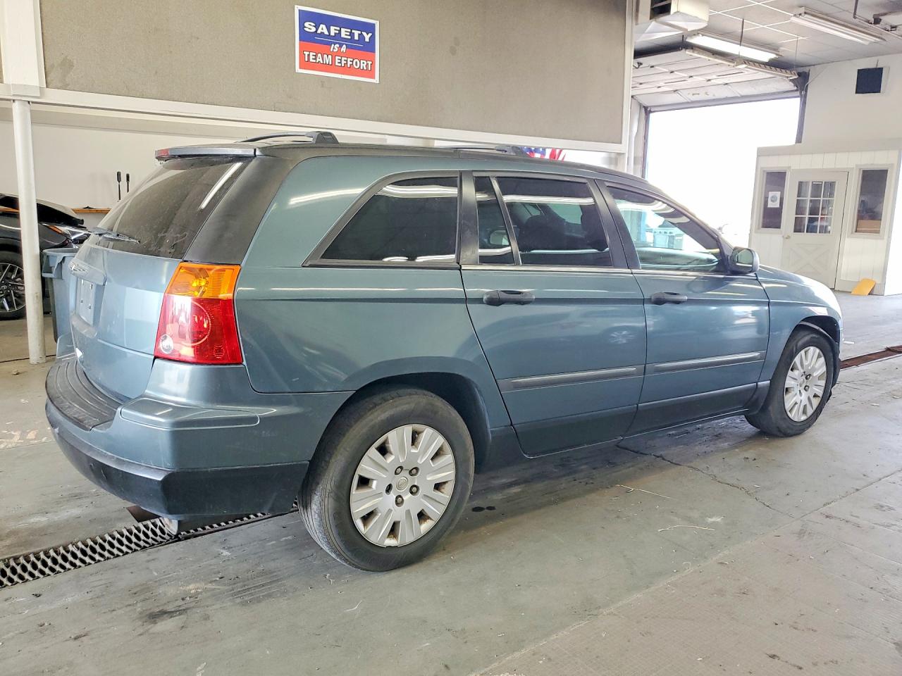 2005 Chrysler Pacifica Teal vin: 2C8GM48L55R310956