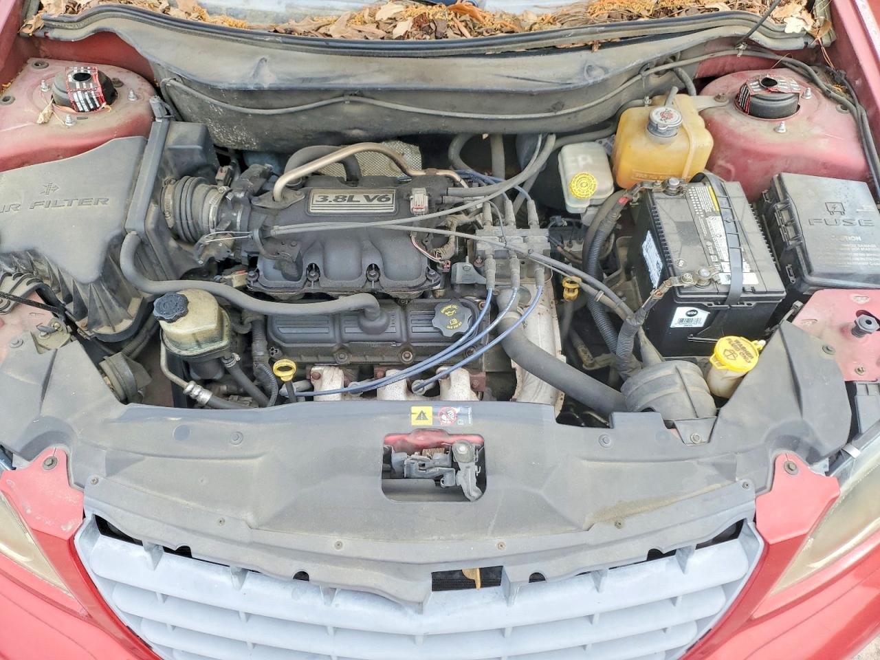 2005 Chrysler Pacifica Red vin: 2C8GM48LX5R533395