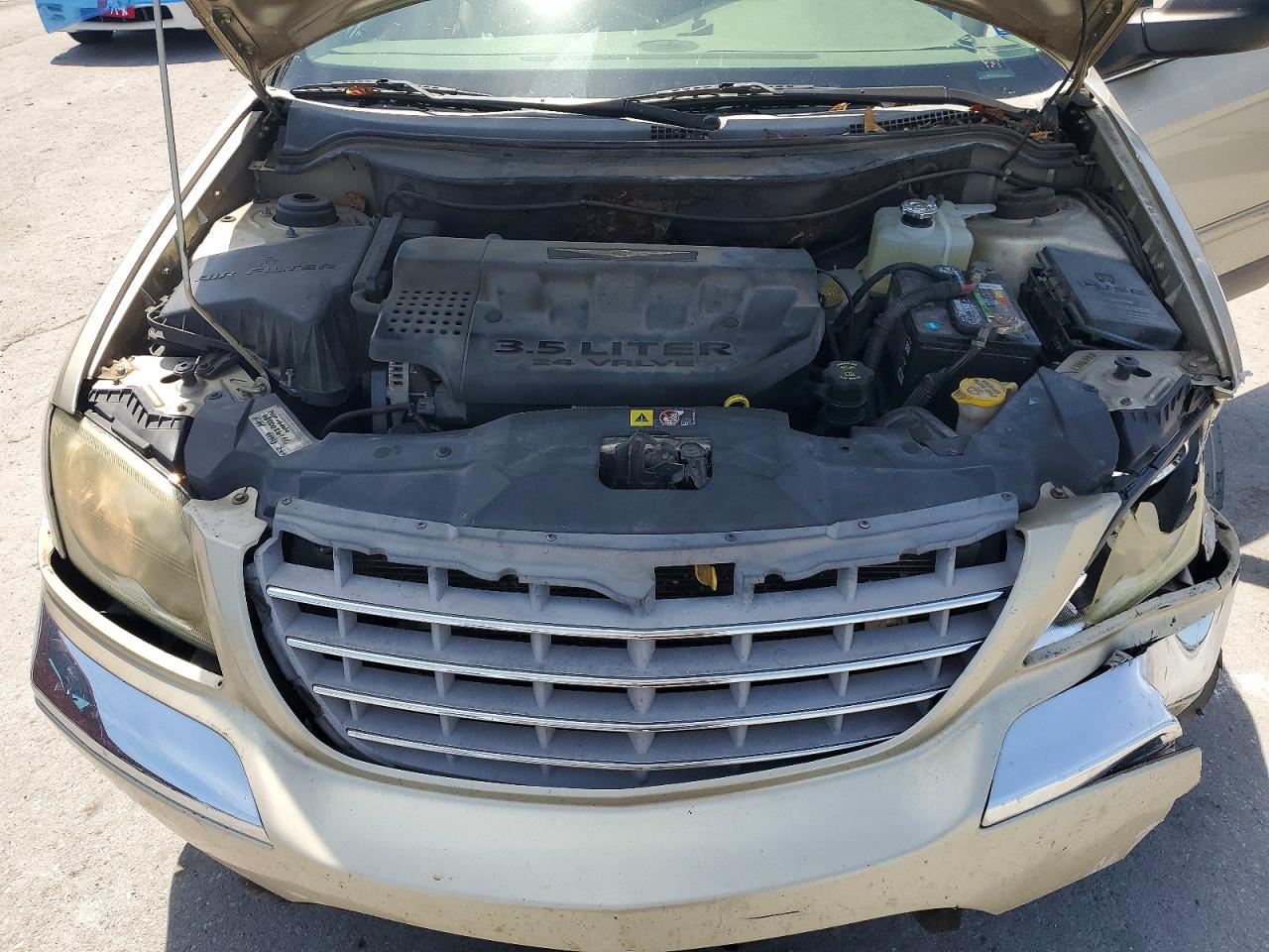 2005 Chrysler Pacifica Touring Gold vin: 2C8GM68445R382106