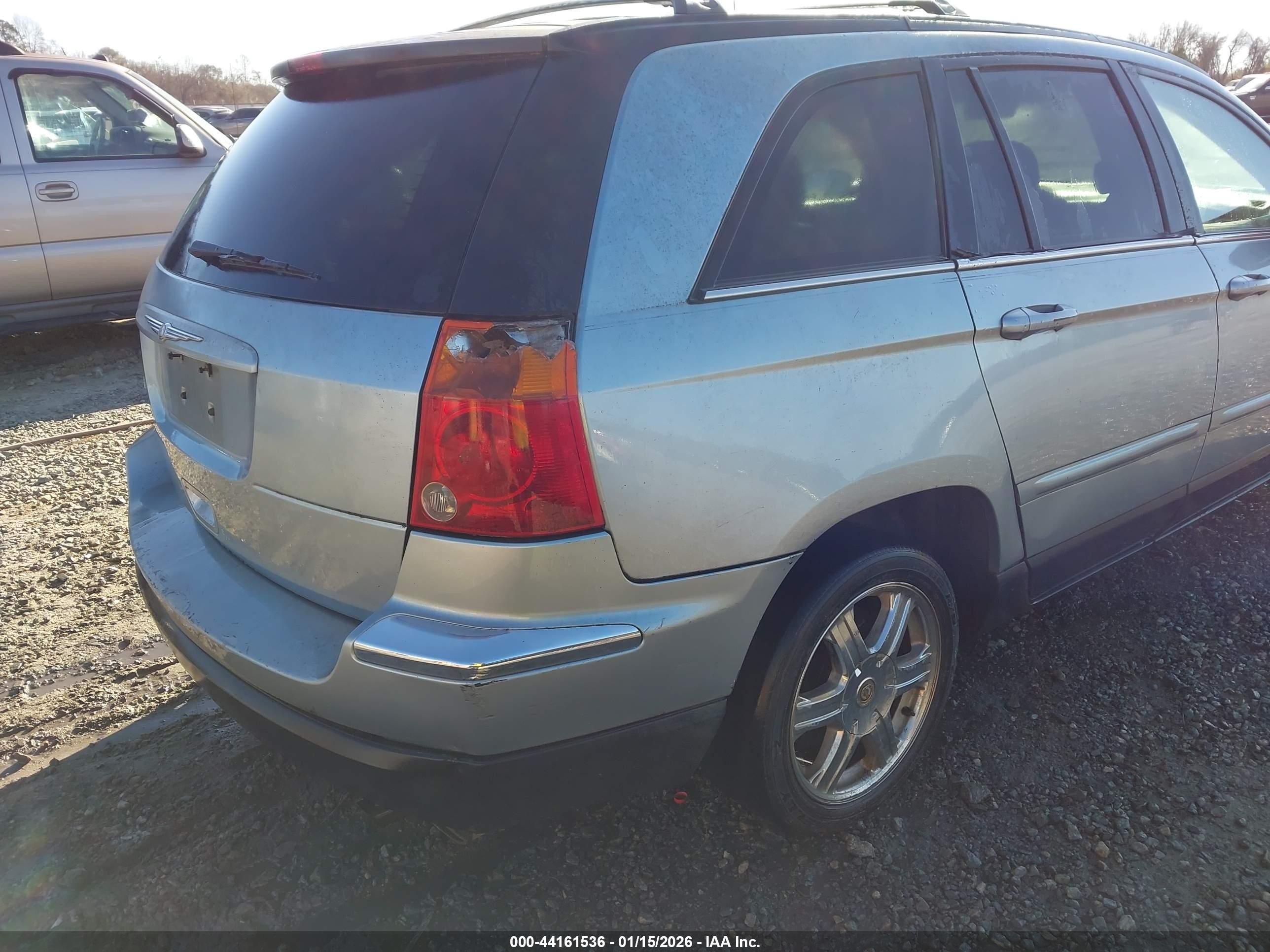 2004 Chrysler Pacifica   Light Blue vin: 2C8GM68454R559566