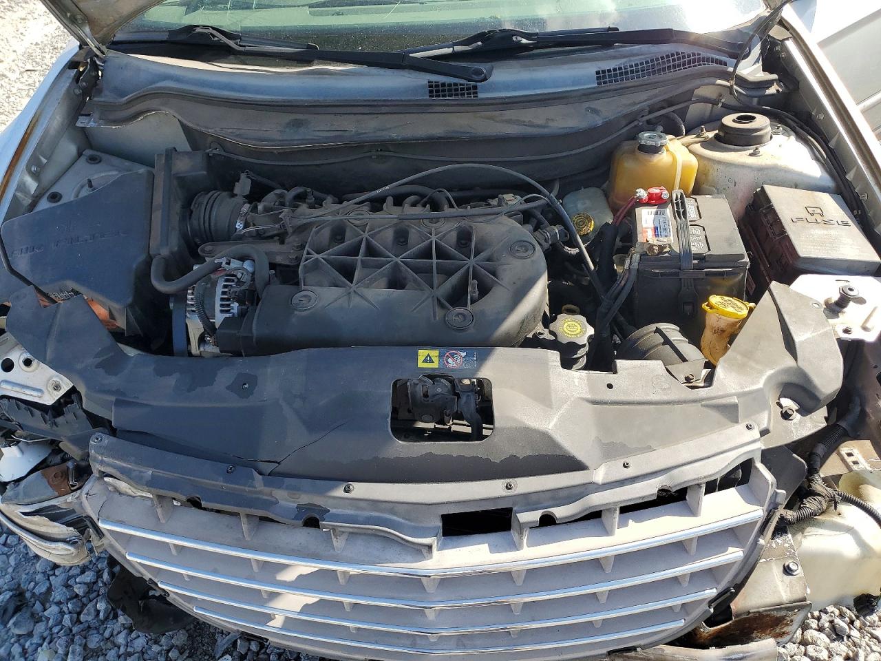 2004 Chrysler Pacifica Gray vin: 2C8GM68454R581454
