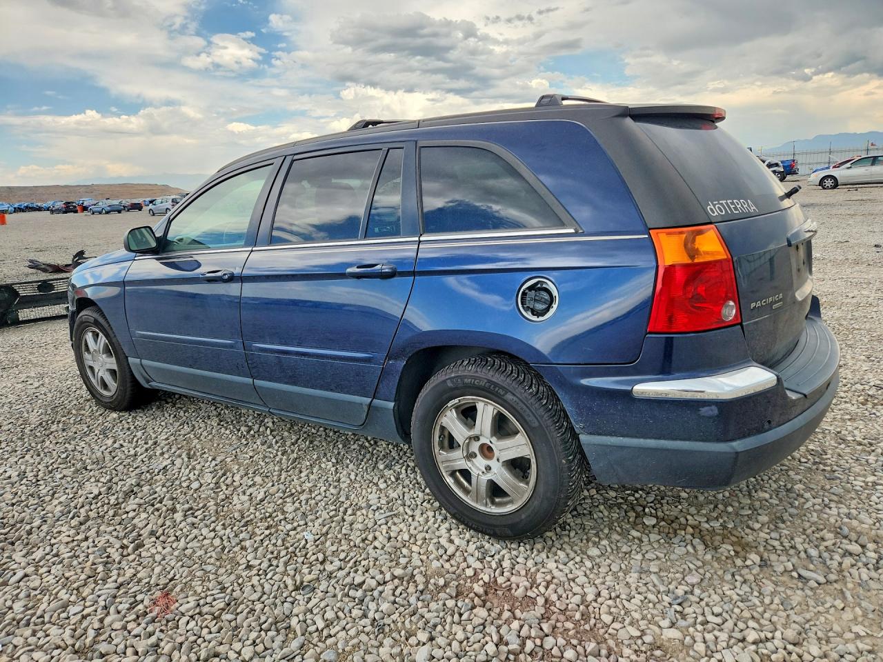 2005 Chrysler Pacifica Touring Blue vin: 2C8GM68455R245935