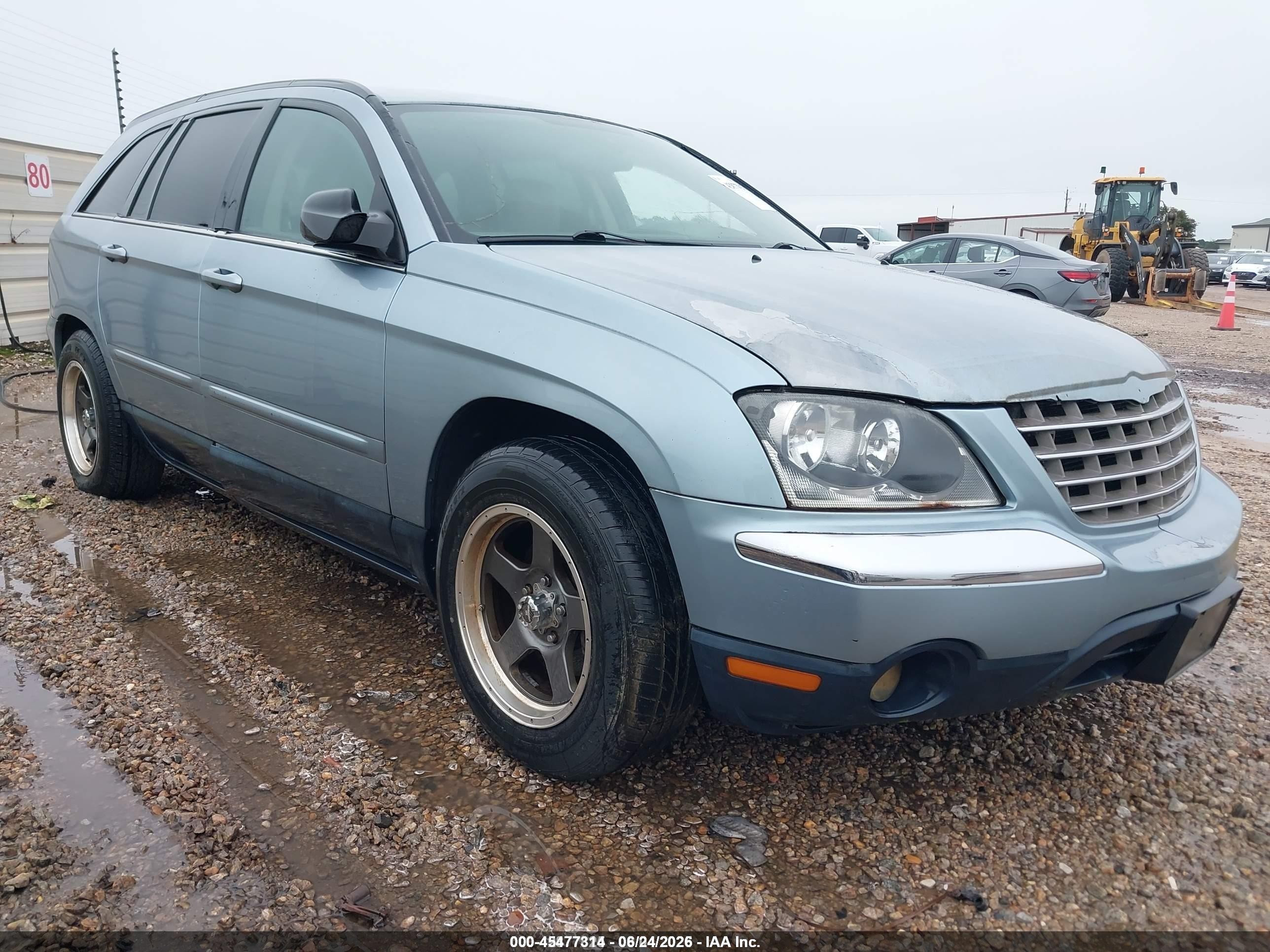 2004 Chrysler Pacifica   Silver vin: 2C8GM68484R619484