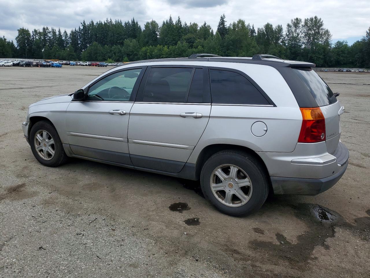2004 Chrysler Pacifica Silver vin: 2C8GM68494R388742