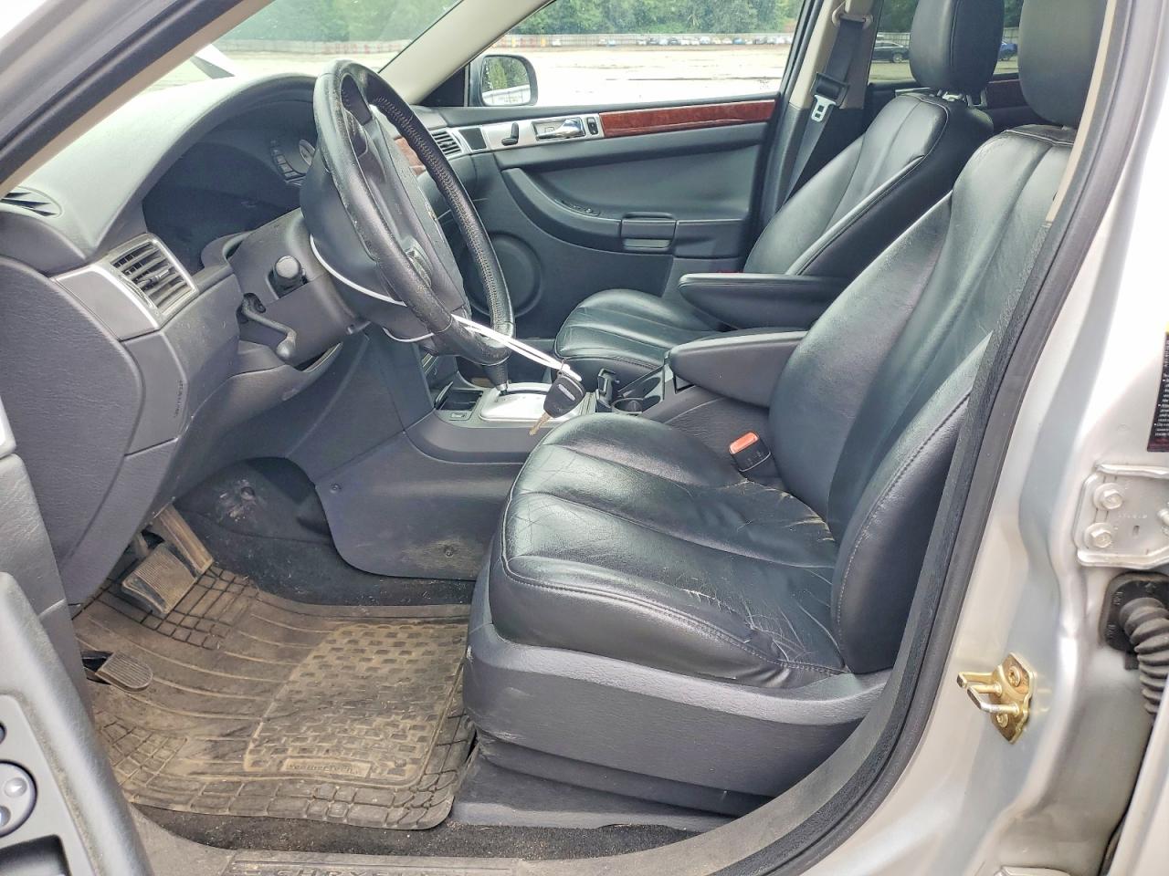 2004 Chrysler Pacifica Silver vin: 2C8GM68494R388742