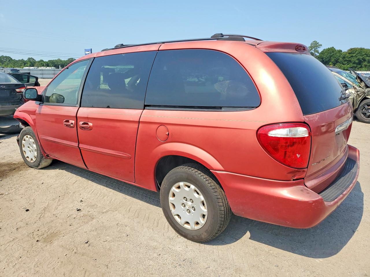 2003 Chrysler Town & Country Lx Red vin: 2C8GP44343R140986