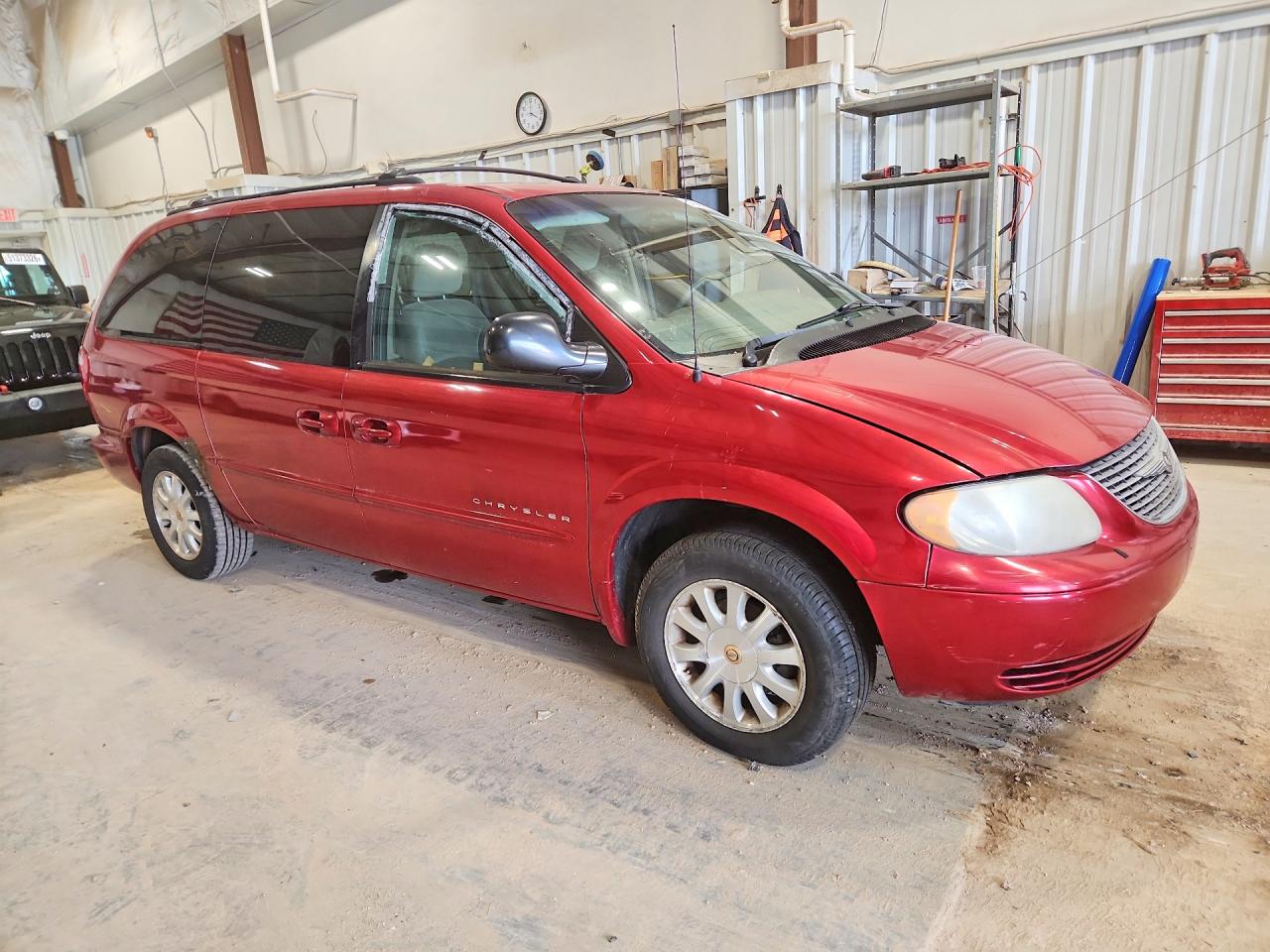 2001 Chrysler Town & Country Lx Red vin: 2C8GP443X1R353616