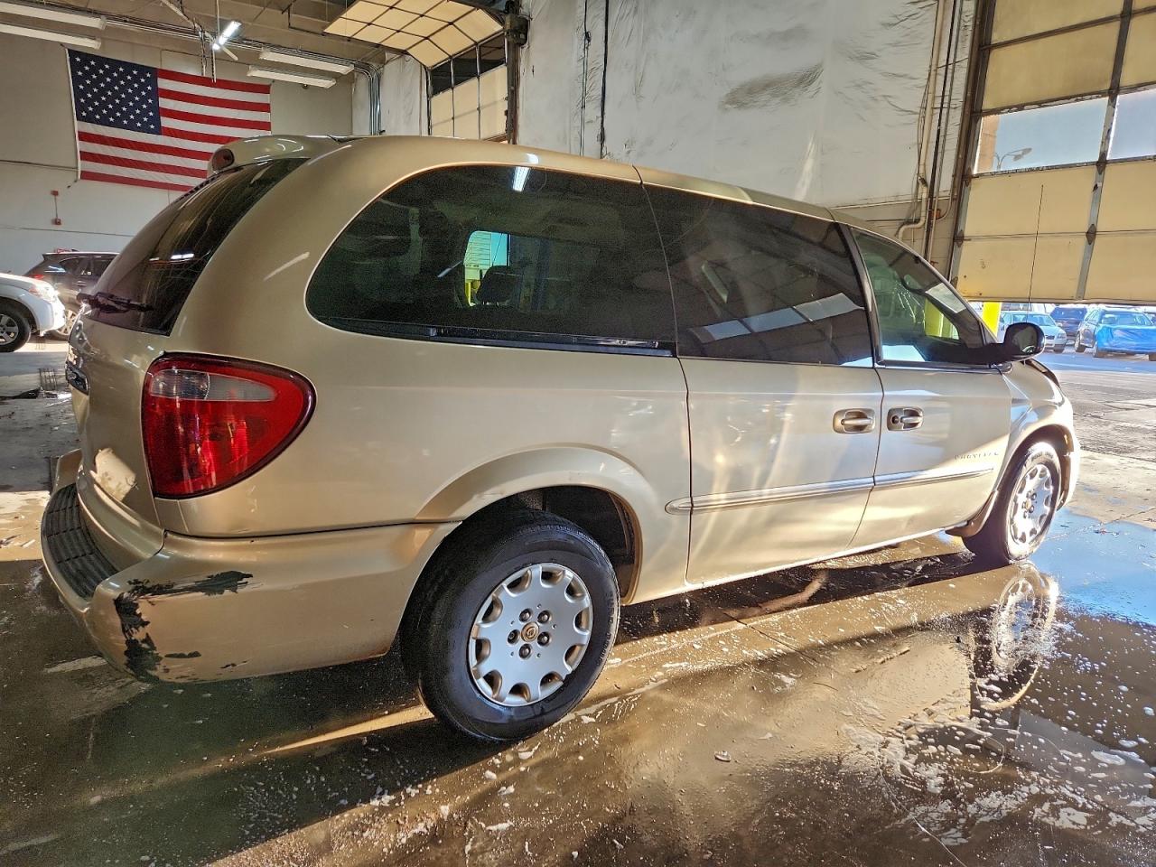 2001 Chrysler Town & Country Lx Tan vin: 2C8GP44G31R115271