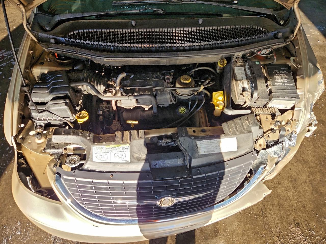 2001 Chrysler Town & Country Lx Tan vin: 2C8GP44G31R115271