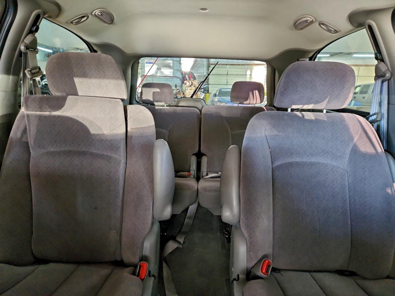 2001 Chrysler Town & Country Lx Tan vin: 2C8GP44G31R115271
