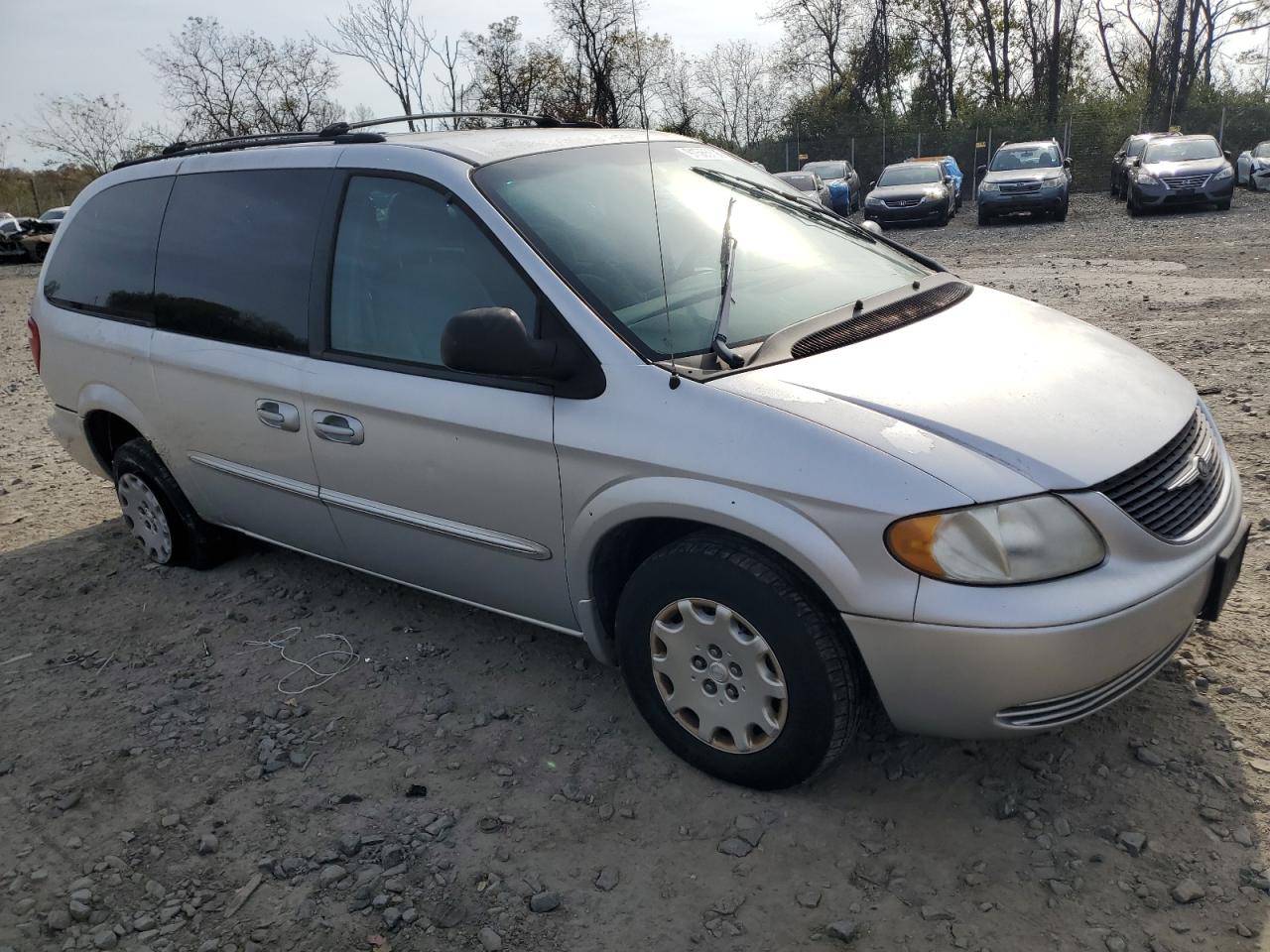 2003 Chrysler Town & Country Lx Silver vin: 2C8GP44L63R110002