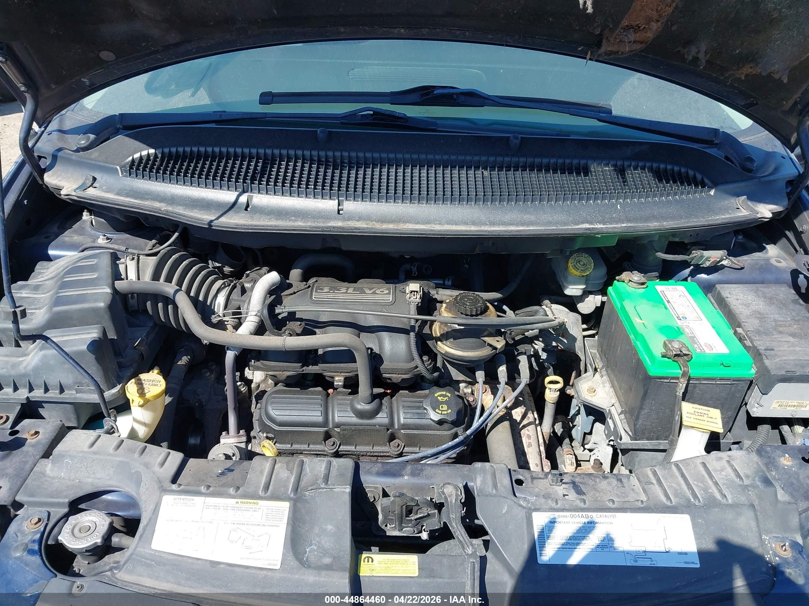 2005 Chrysler Town & Country Lx Blue vin: 2C8GP44R05R217733