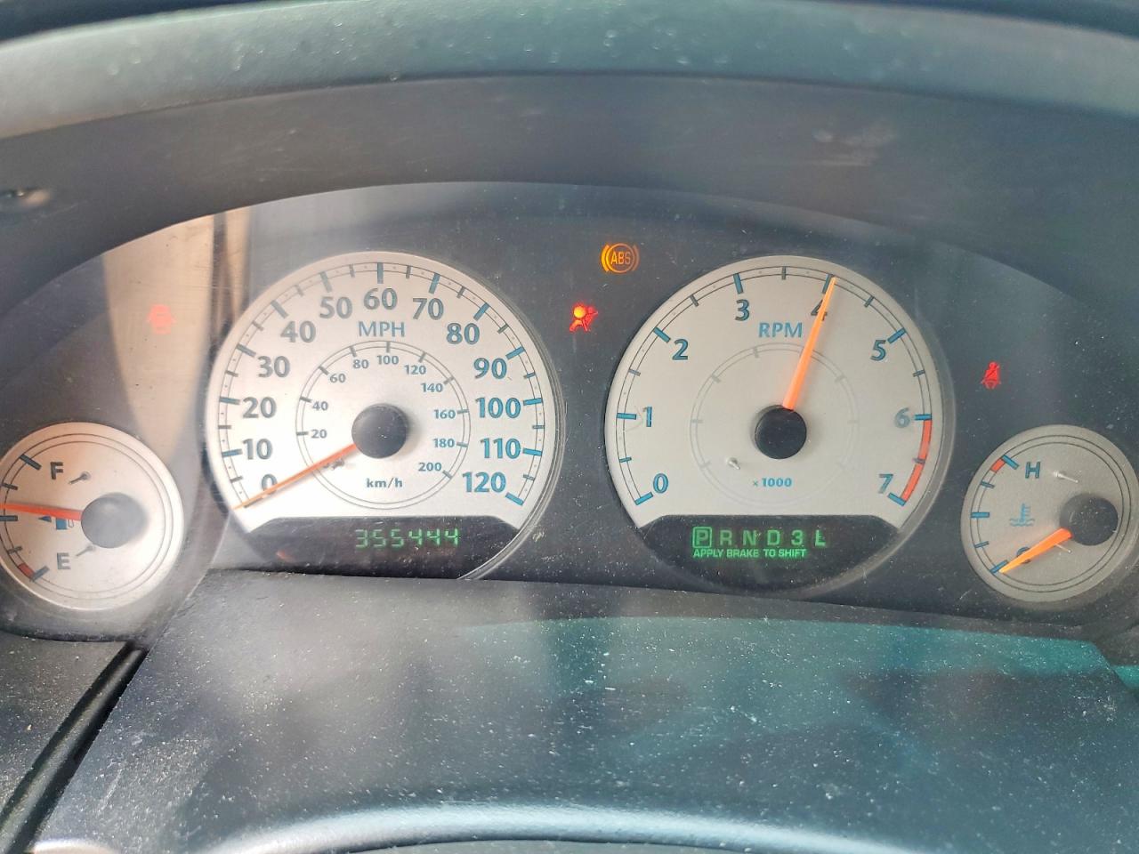 2005 Chrysler Town & Country Lx Two Tone vin: 2C8GP44R95R174185