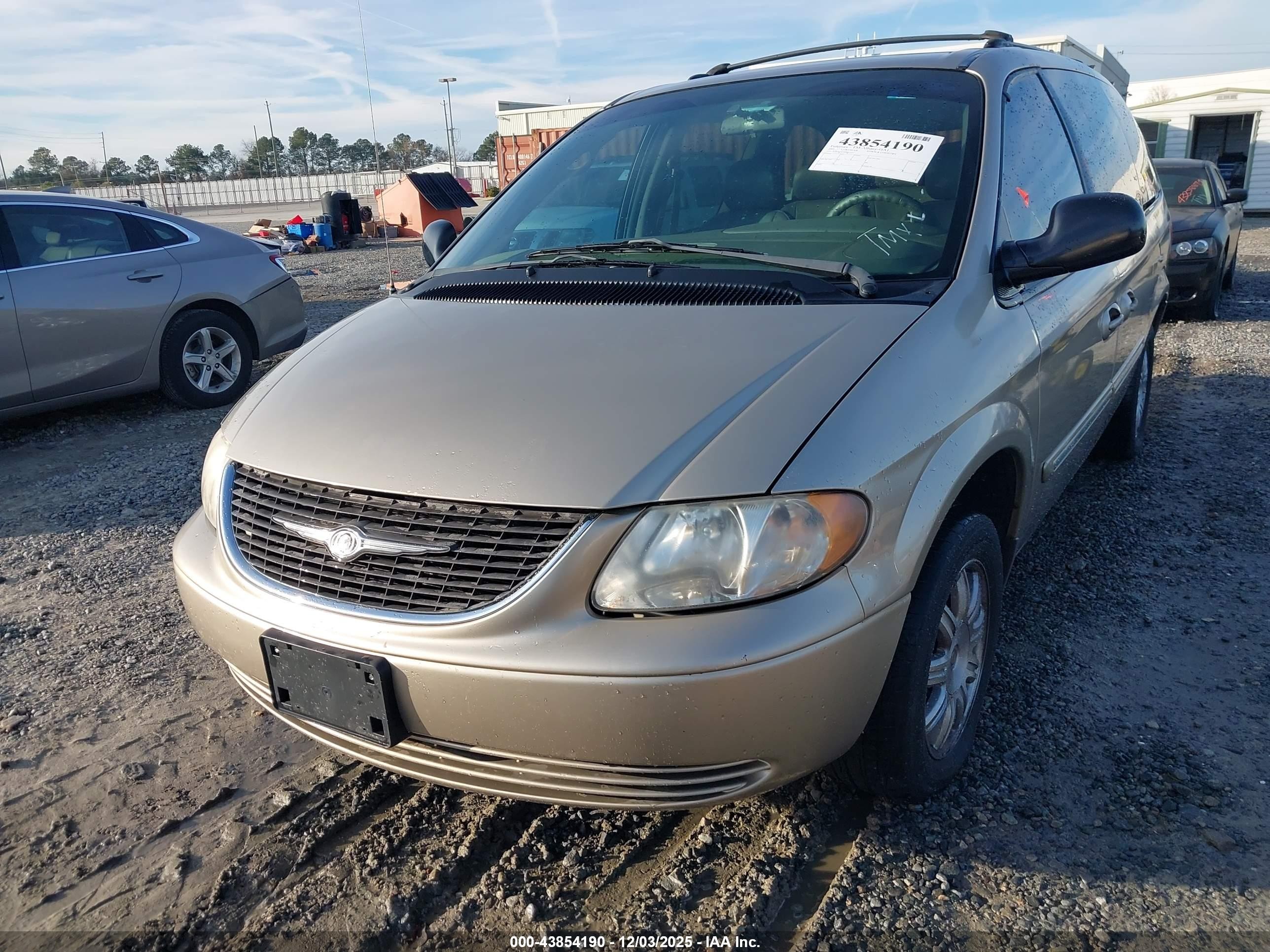 2004 Chrysler Town & Country Touring Champagne vin: 2C8GP54L04R603357