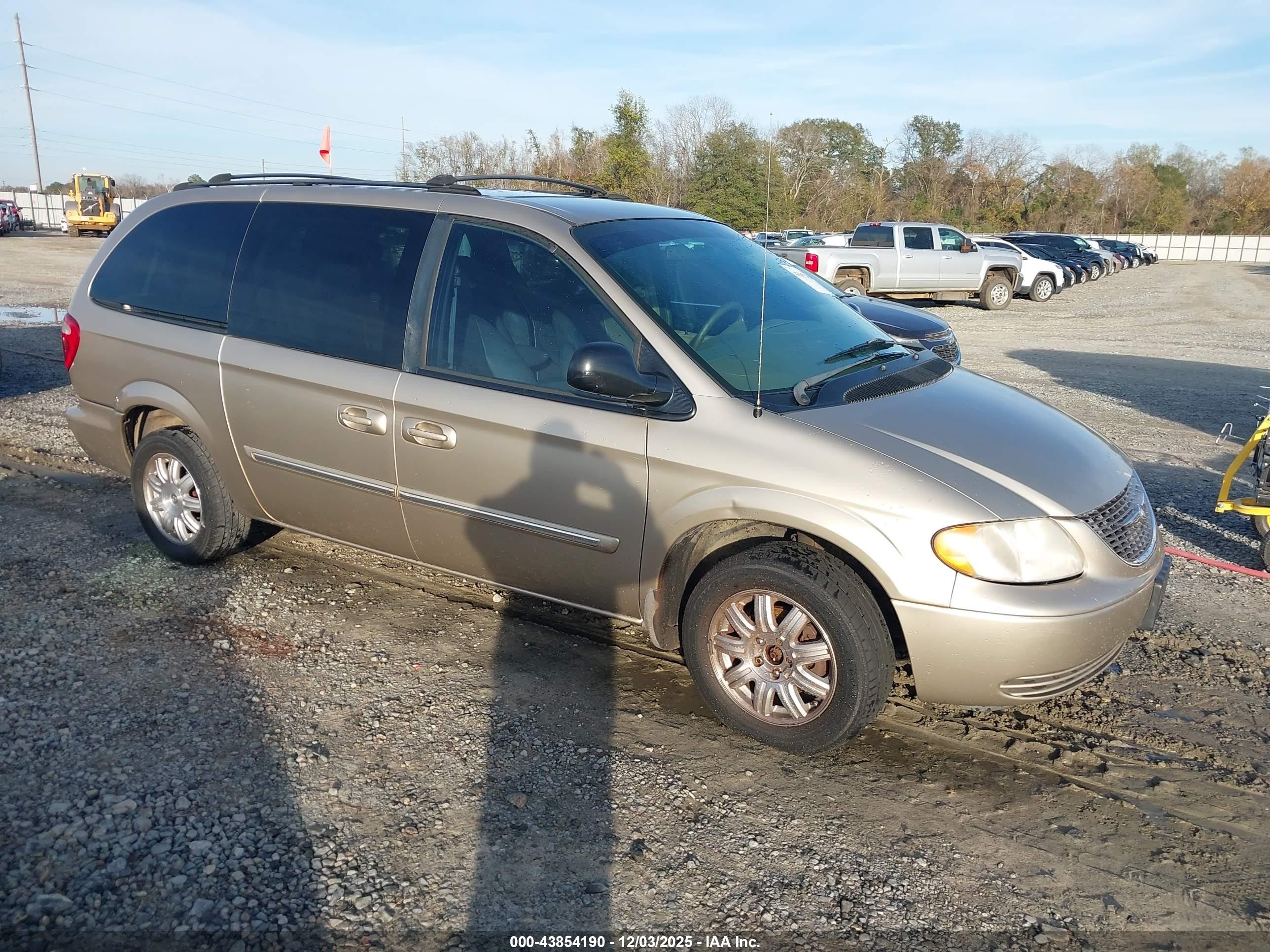 2004 Chrysler Town & Country Touring Champagne vin: 2C8GP54L04R603357