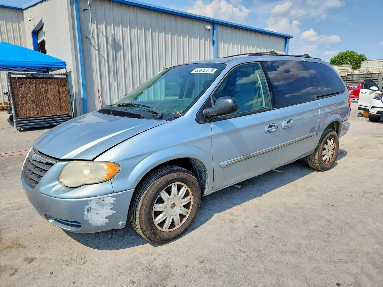 2005 Chrysler Town & Country Touring Blue vin: 2C8GP54L05R327943