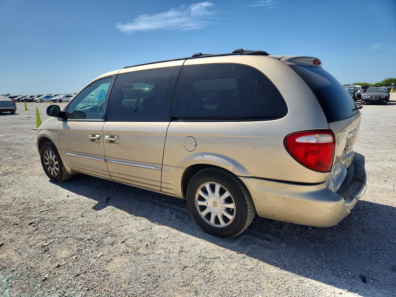 2001 Chrysler Town & Country Lxi Золотой vin: 2C8GP54L11R238019