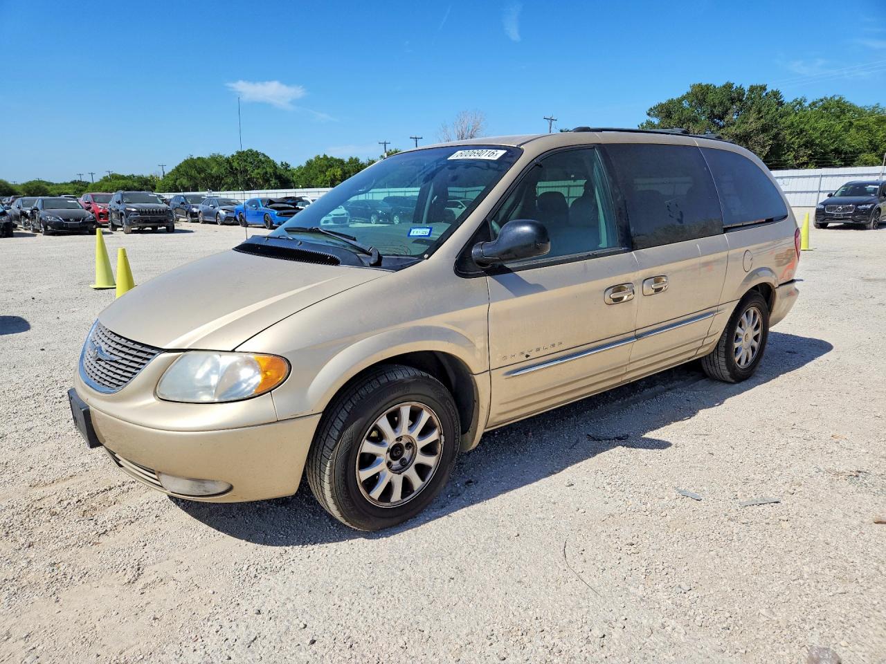 2001 Chrysler Town & Country Lxi Золотой vin: 2C8GP54L11R238019