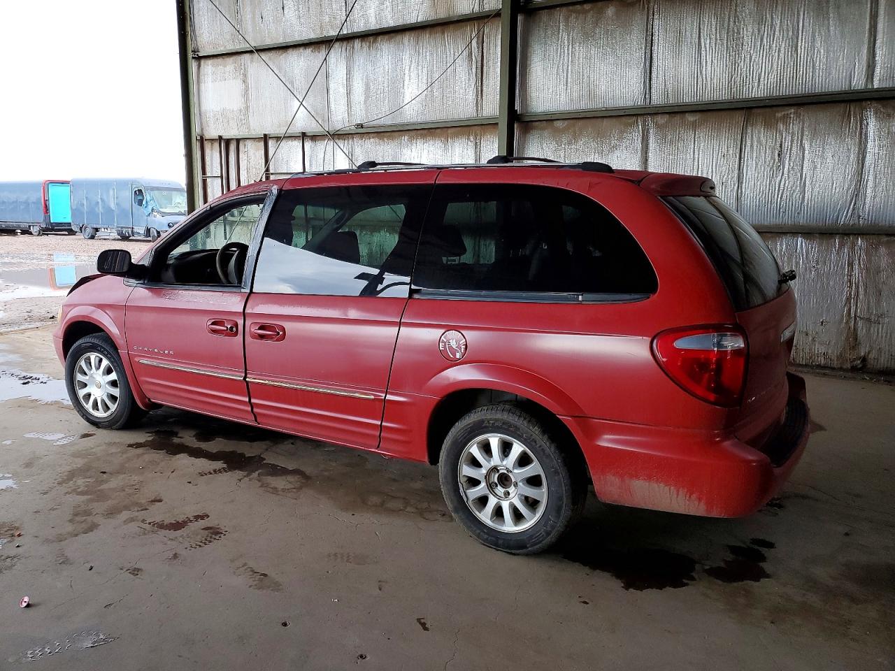 2001 Chrysler Town & Country Lxi Red vin: 2C8GP54L21R285642